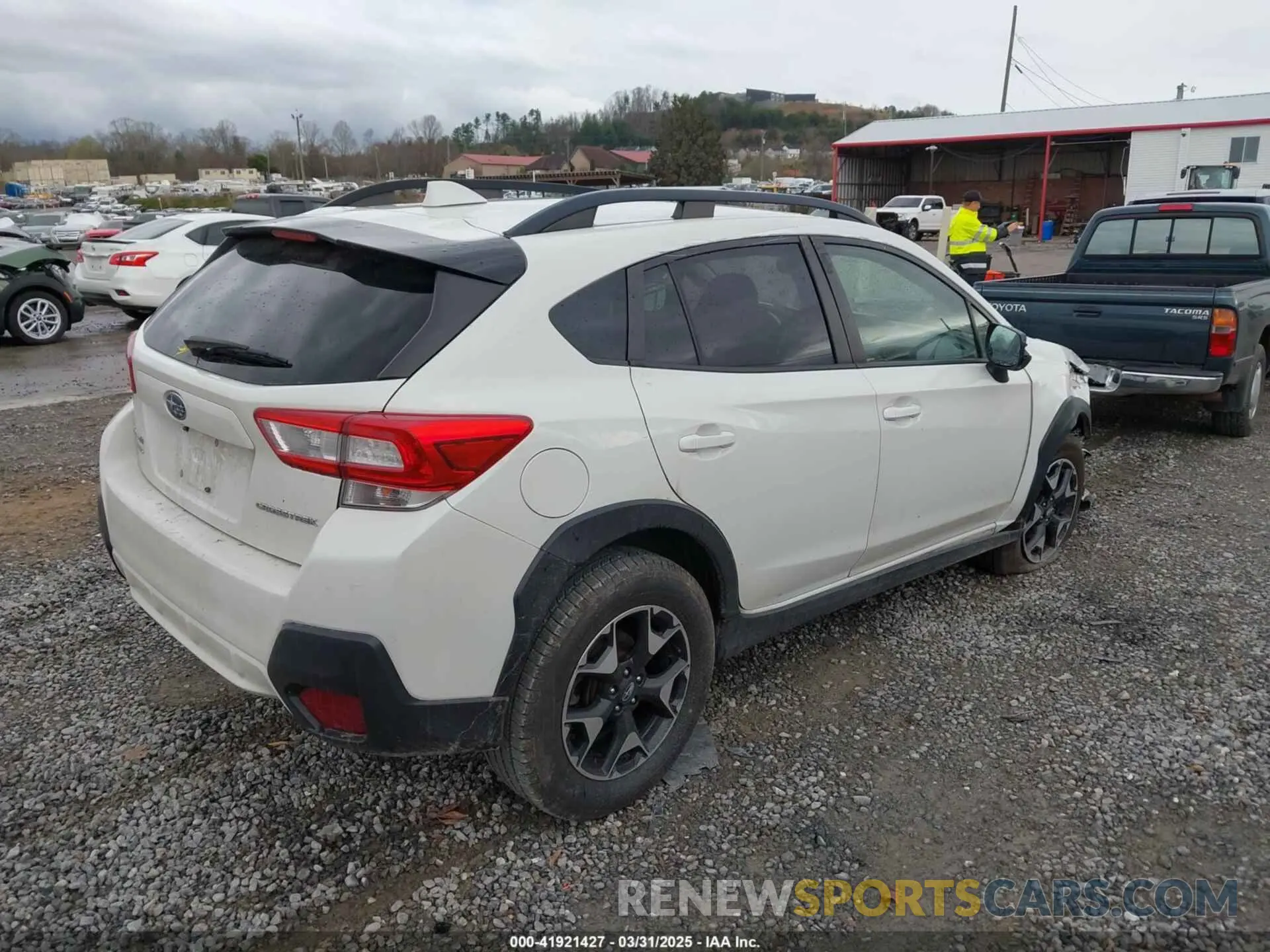 4 Photograph of a damaged car JF2GTAEC8KH317707 SUBARU CROSSTREK 2019