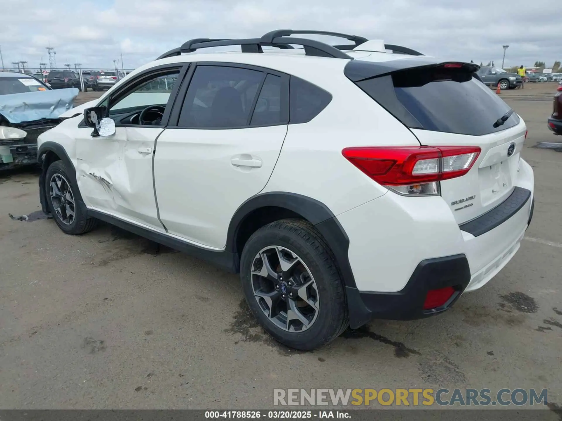 3 Photograph of a damaged car JF2GTAEC8KH397994 SUBARU CROSSTREK 2019