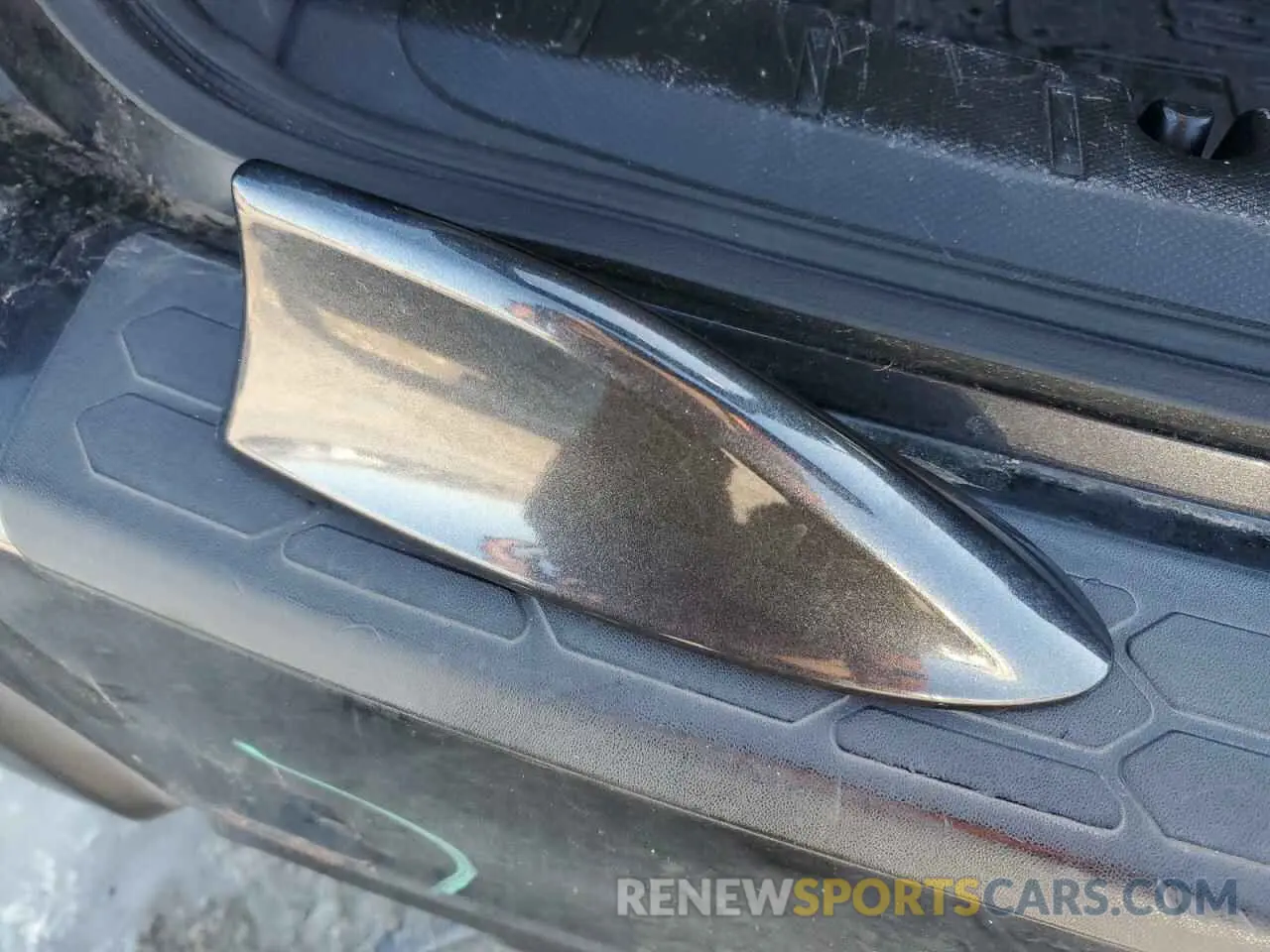 13 Photograph of a damaged car JF2GTAEC9K8216434 SUBARU CROSSTREK 2019