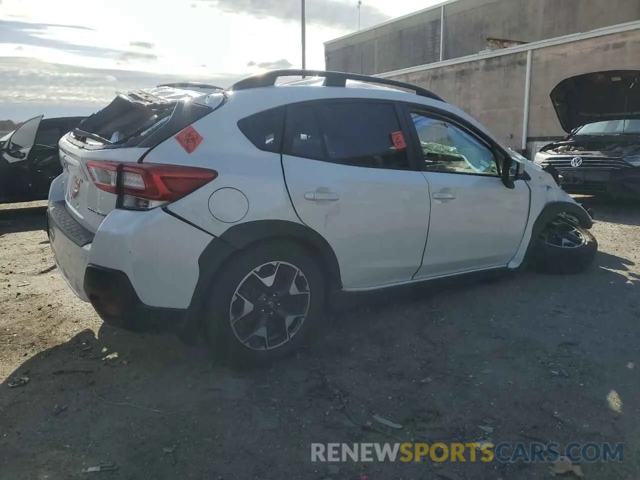 3 Photograph of a damaged car JF2GTAEC9K8225344 SUBARU CROSSTREK 2019