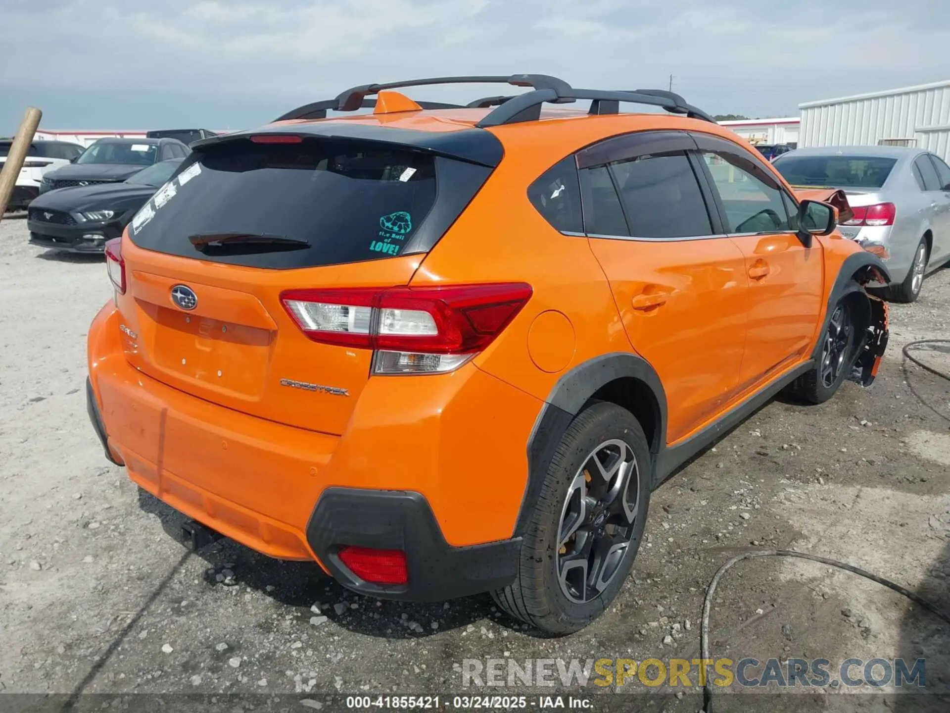 4 Photograph of a damaged car JF2GTAMC1K8242835 SUBARU CROSSTREK 2019