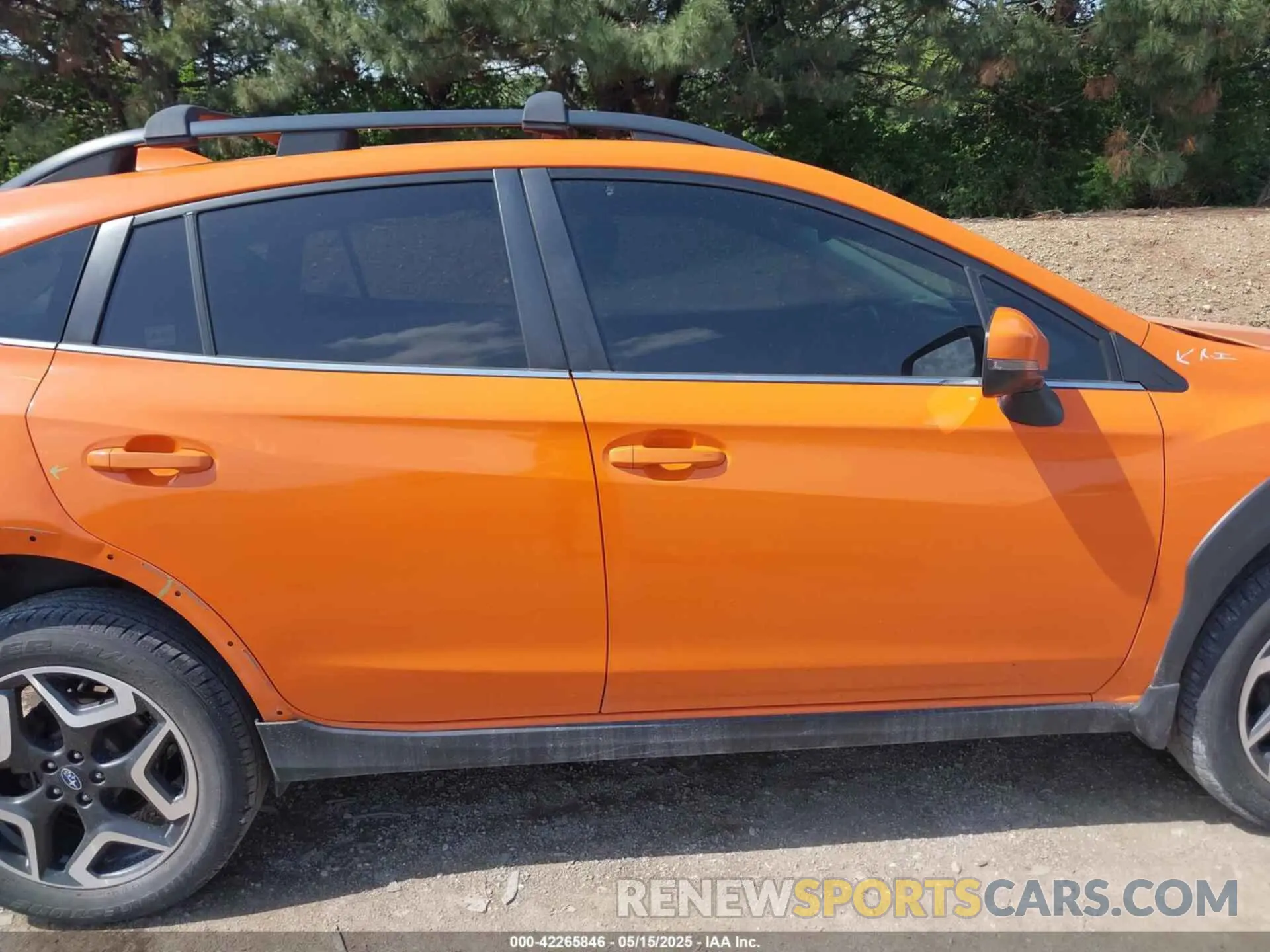 14 Photograph of a damaged car JF2GTAMC1K8301236 SUBARU CROSSTREK 2019