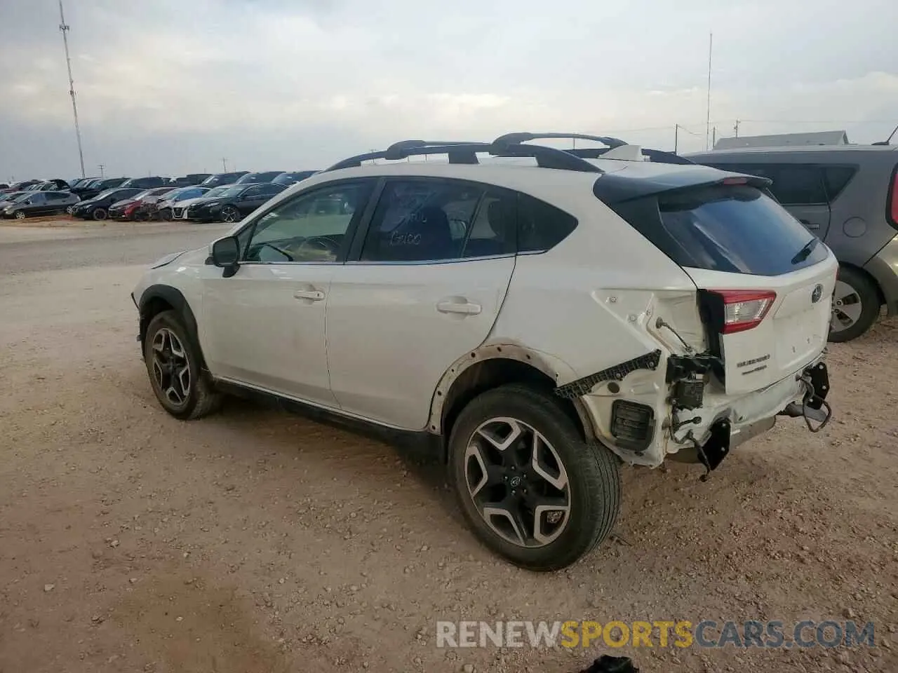 2 Photograph of a damaged car JF2GTAMC2KH314495 SUBARU CROSSTREK 2019