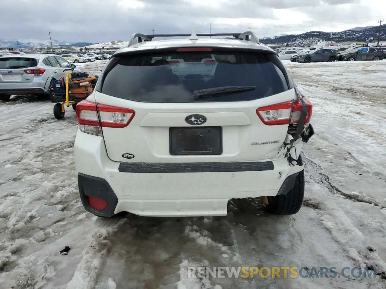 6 Photograph of a damaged car JF2GTAMC4KH392504 SUBARU CROSSTREK 2019