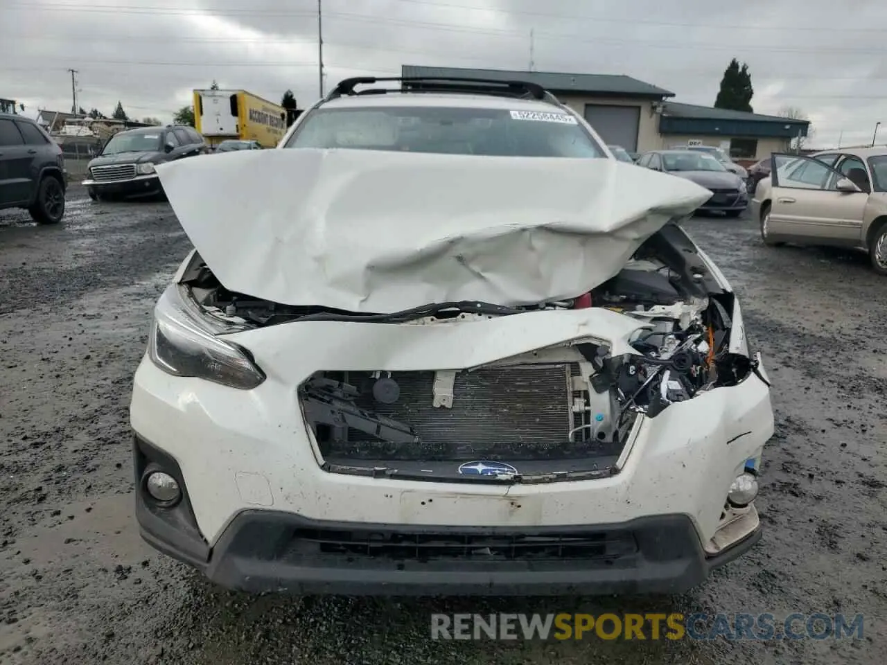 5 Photograph of a damaged car JF2GTAMC5K8266264 SUBARU CROSSTREK 2019