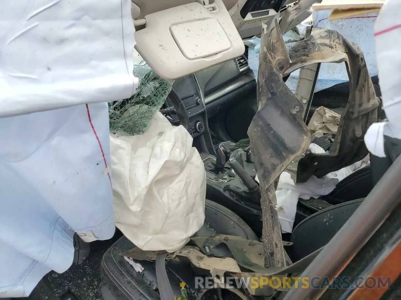 8 Photograph of a damaged car JF2GTAMC6KH240577 SUBARU CROSSTREK 2019