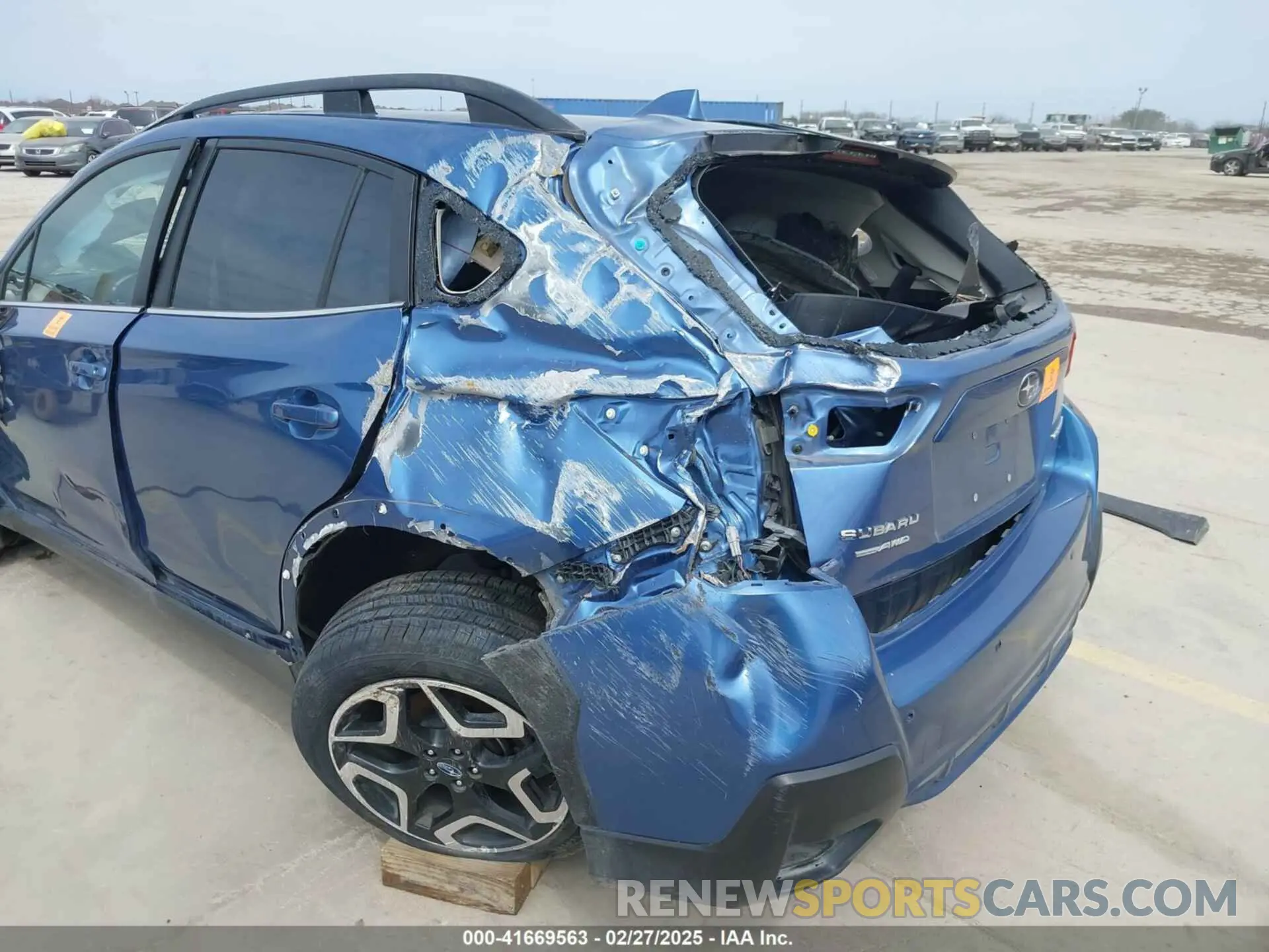 13 Photograph of a damaged car JF2GTAMC6KH315357 SUBARU CROSSTREK 2019