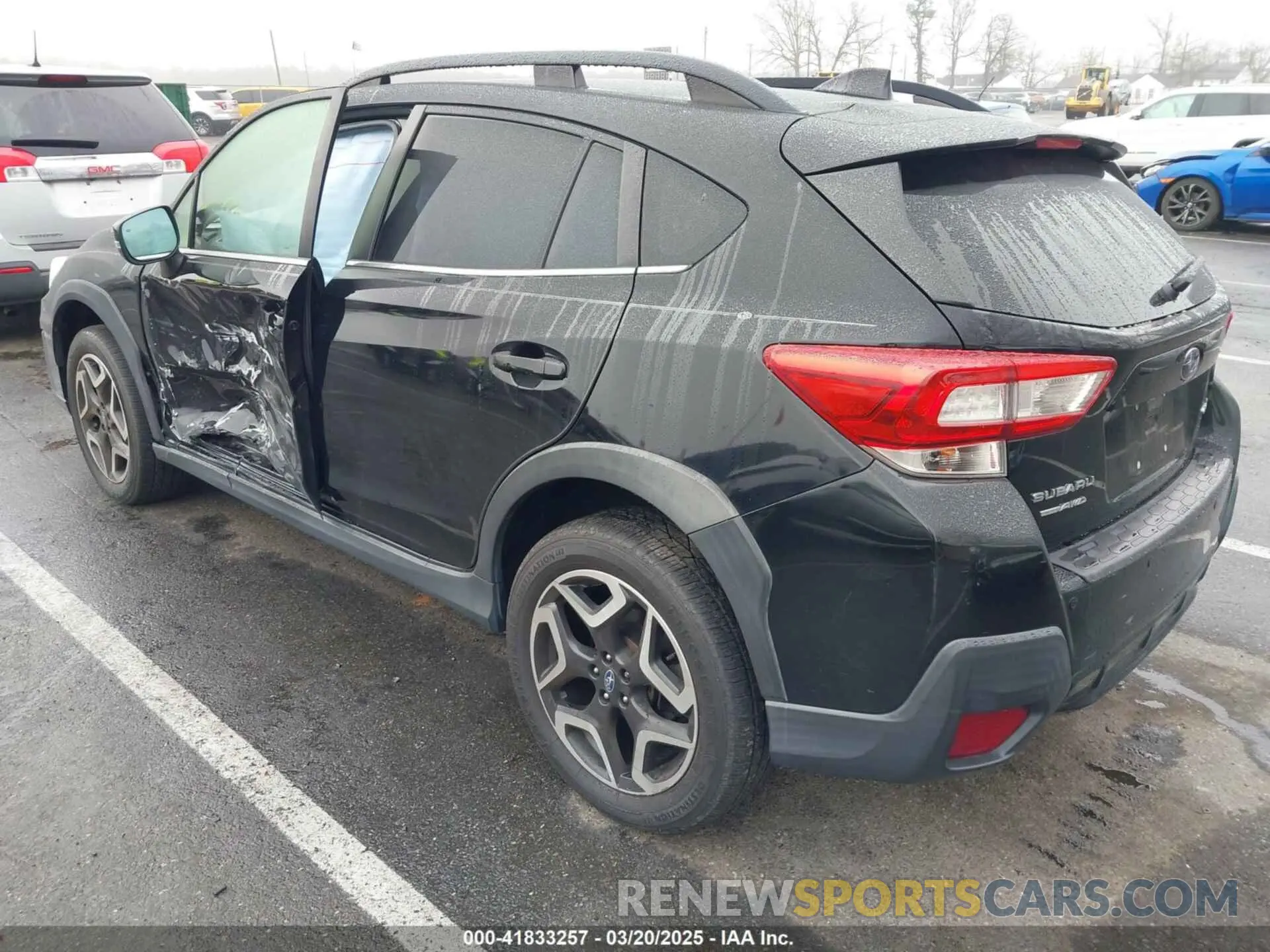 3 Photograph of a damaged car JF2GTAMC8K8258787 SUBARU CROSSTREK 2019