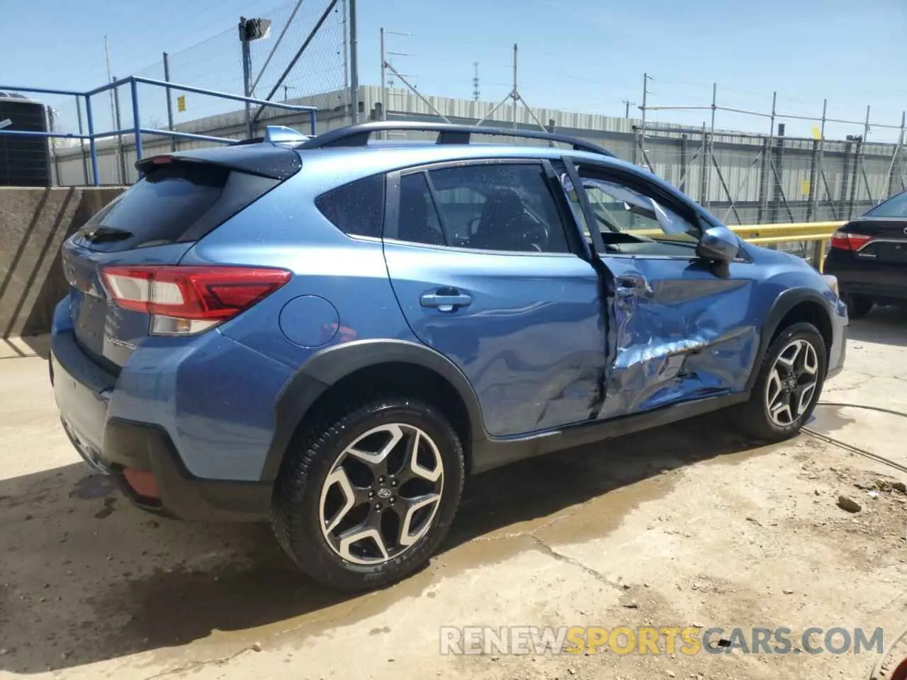 3 Photograph of a damaged car JF2GTAMC9K8347445 SUBARU CROSSTREK 2019