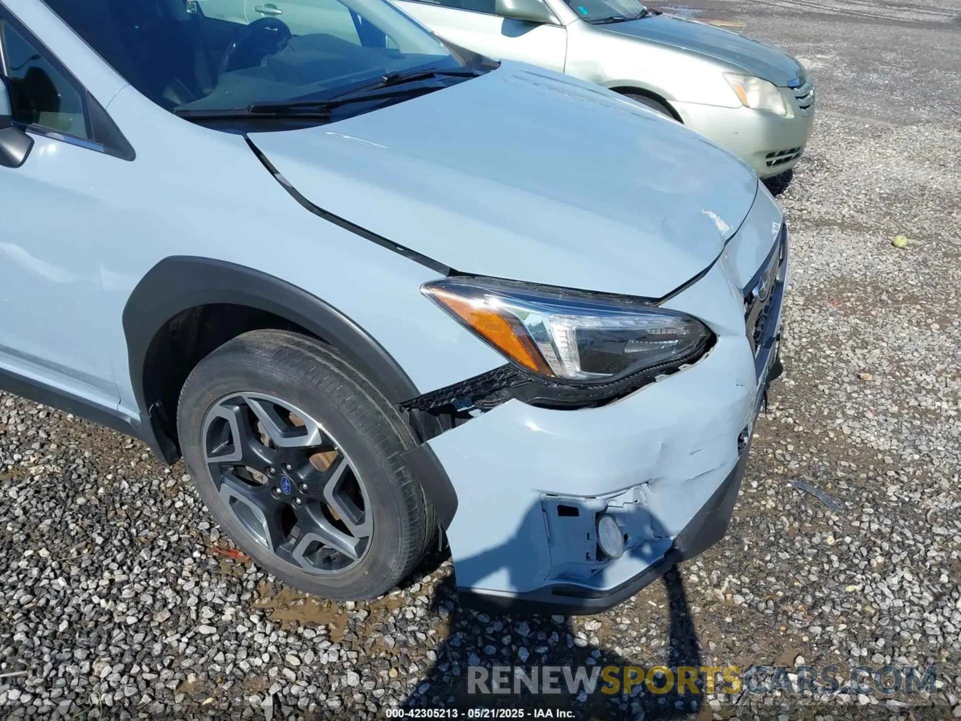 18 Photograph of a damaged car JF2GTANC4K8290702 SUBARU CROSSTREK 2019