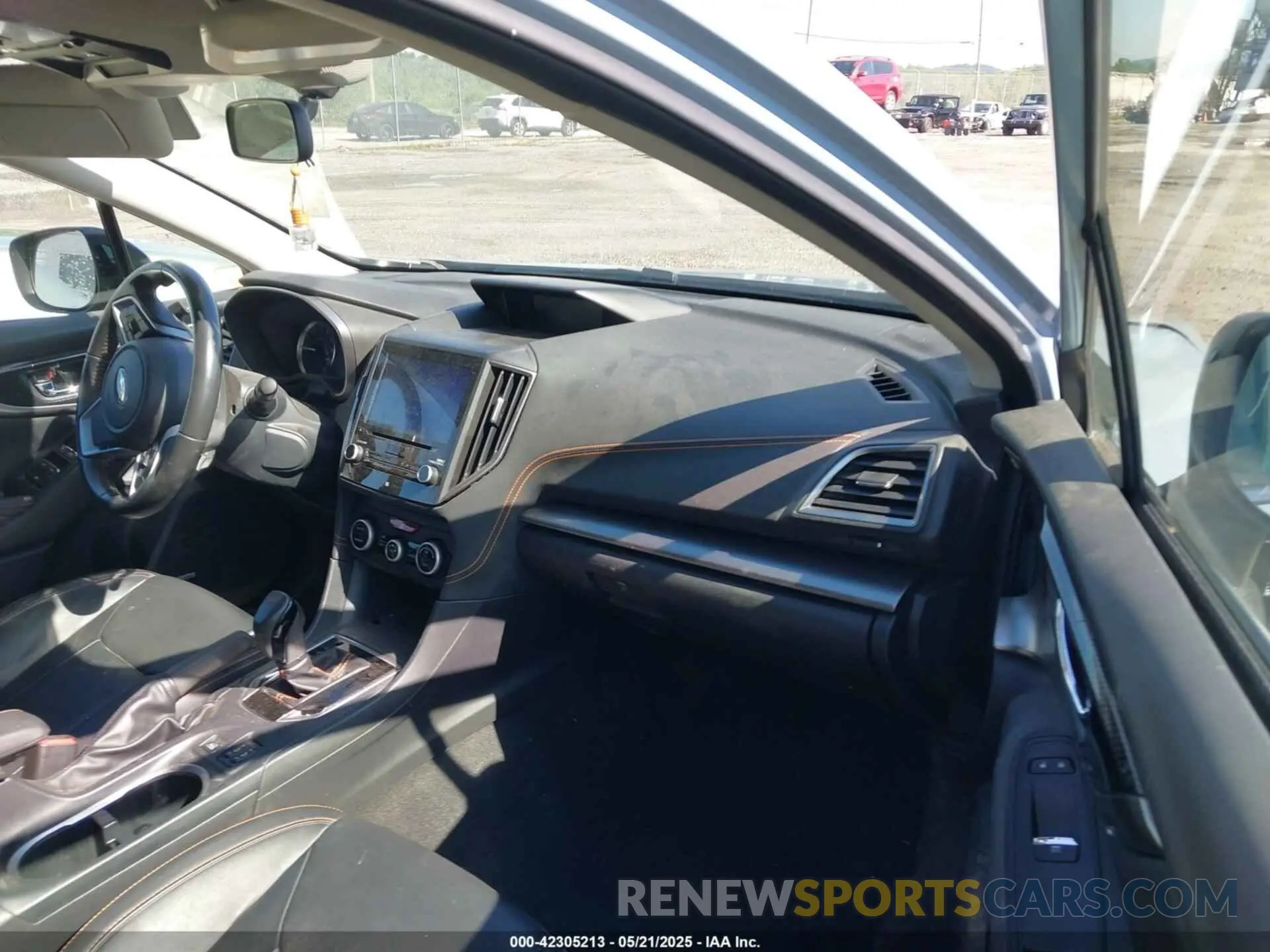 5 Photograph of a damaged car JF2GTANC4K8290702 SUBARU CROSSTREK 2019