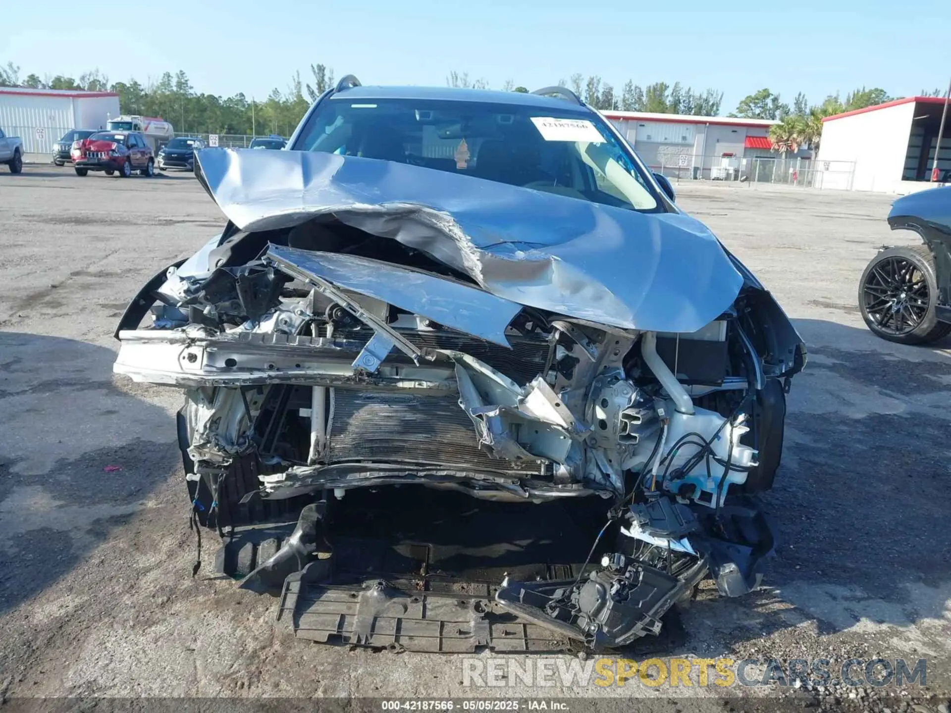 12 Photograph of a damaged car JF2GTANC4K8315498 SUBARU CROSSTREK 2019