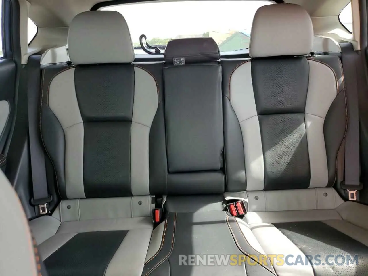 10 Photograph of a damaged car JF2GTANC6K8271634 SUBARU CROSSTREK 2019