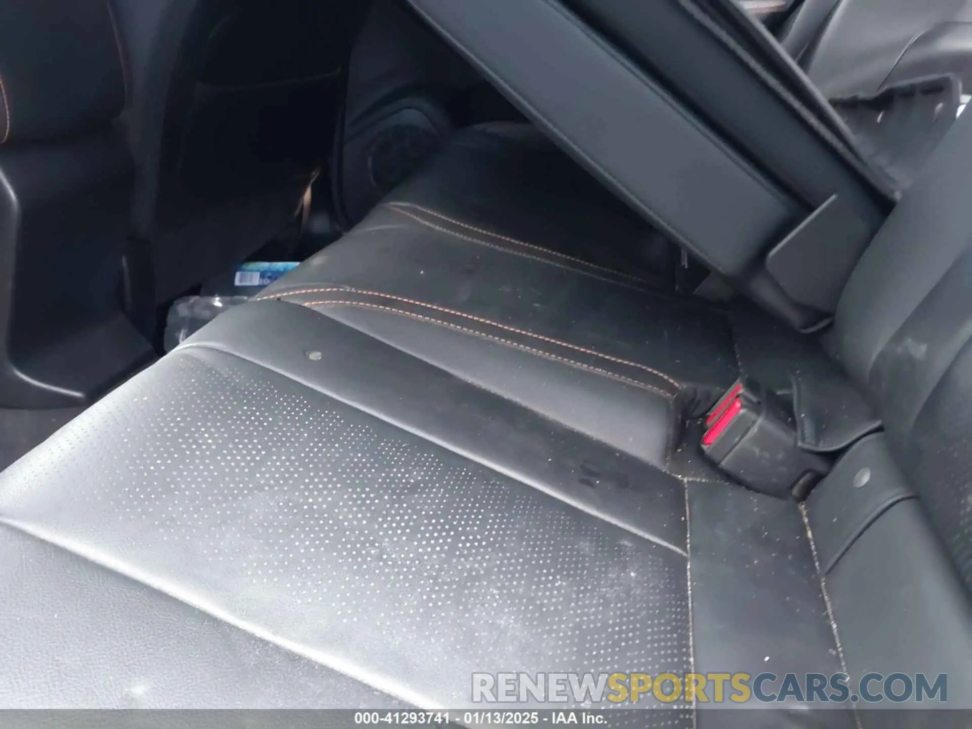 8 Photograph of a damaged car JF2GTANC6K8378229 SUBARU CROSSTREK 2019