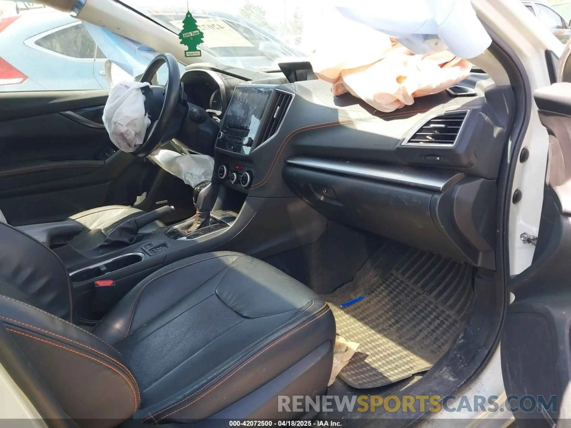 5 Photograph of a damaged car JF2GTANC9K8392223 SUBARU CROSSTREK 2019