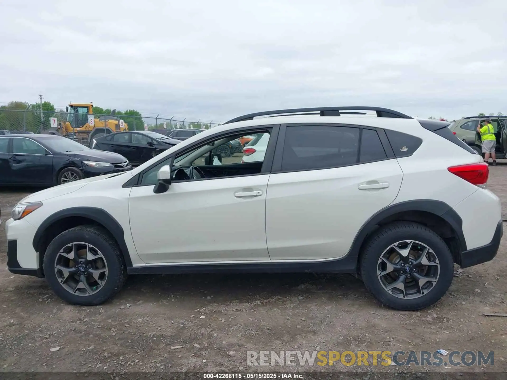 14 Photograph of a damaged car JF2GTAEC1L8244259 SUBARU CROSSTREK 2020
