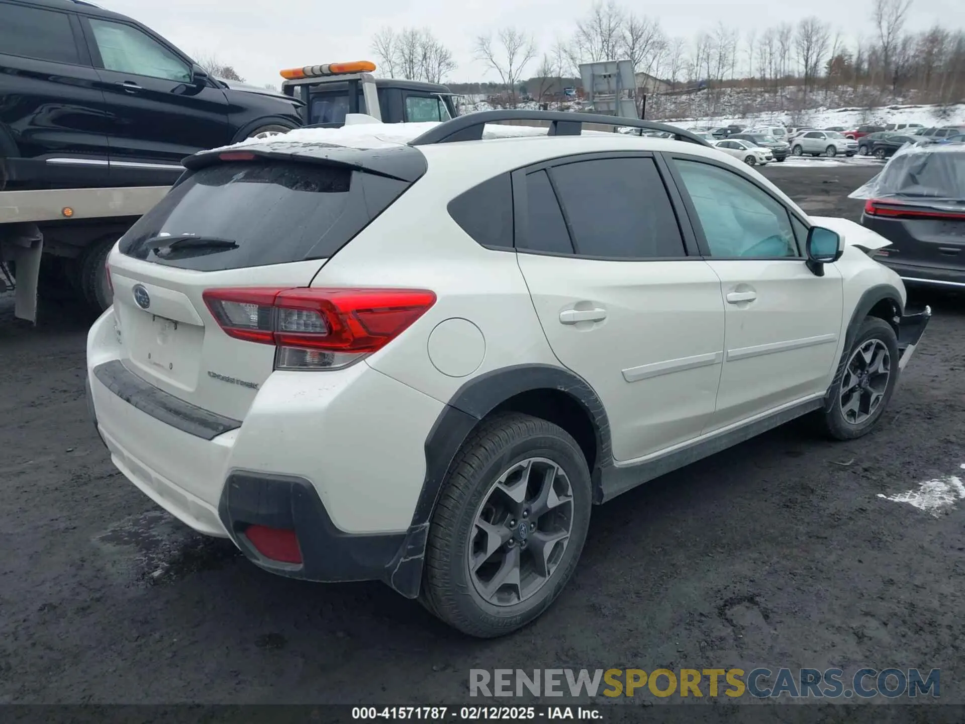 4 Photograph of a damaged car JF2GTAEC8L8217186 SUBARU CROSSTREK 2020