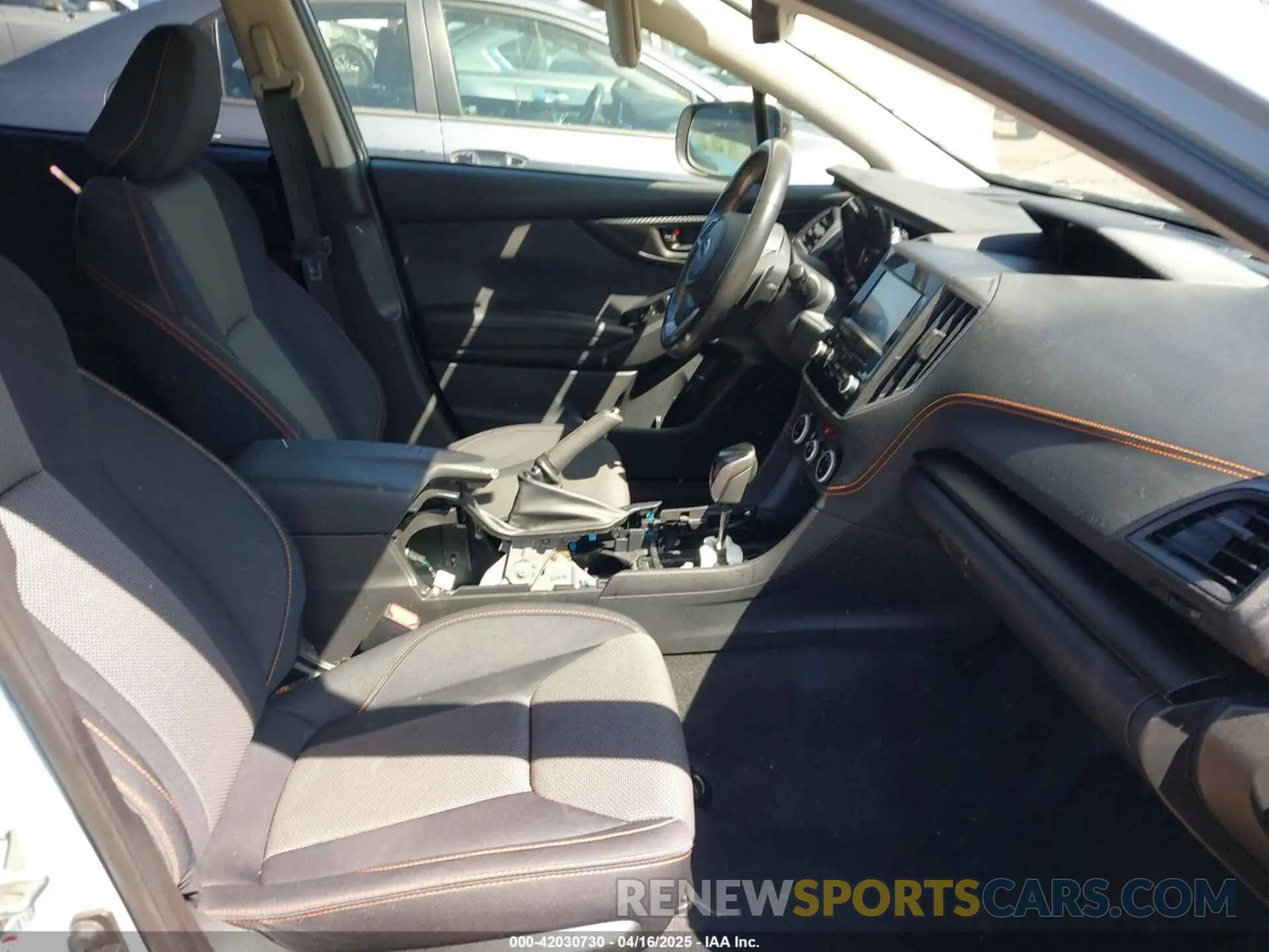 5 Photograph of a damaged car JF2GTAEC9L8227998 SUBARU CROSSTREK 2020