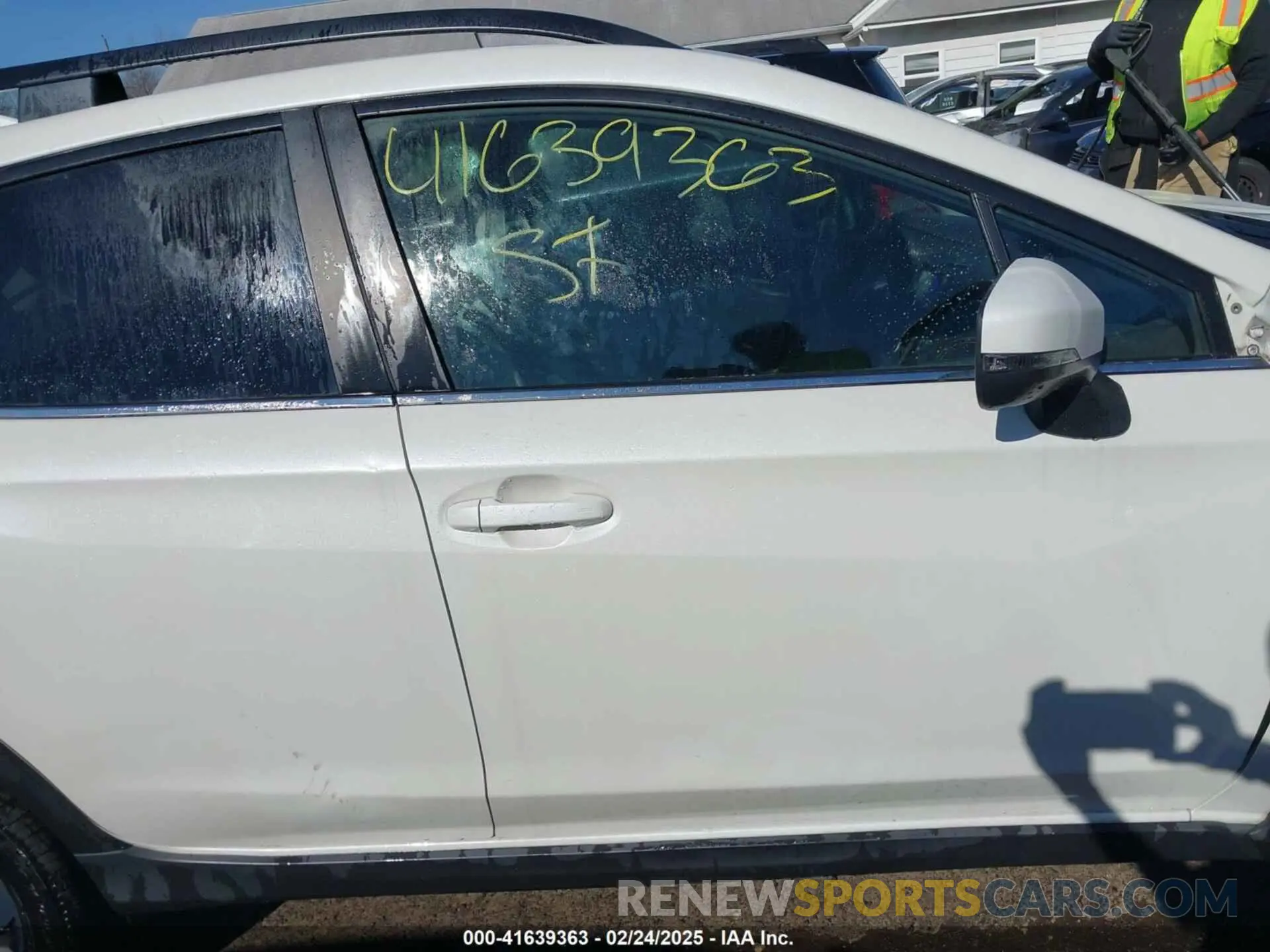 13 Photograph of a damaged car JF2GTAMC5L8274429 SUBARU CROSSTREK 2020