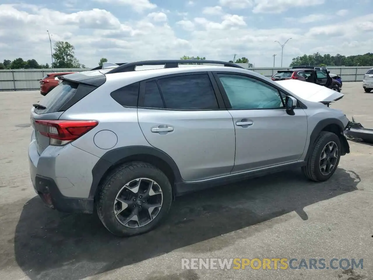 3 Photograph of a damaged car JF2GTAPC2L8203698 SUBARU CROSSTREK 2020