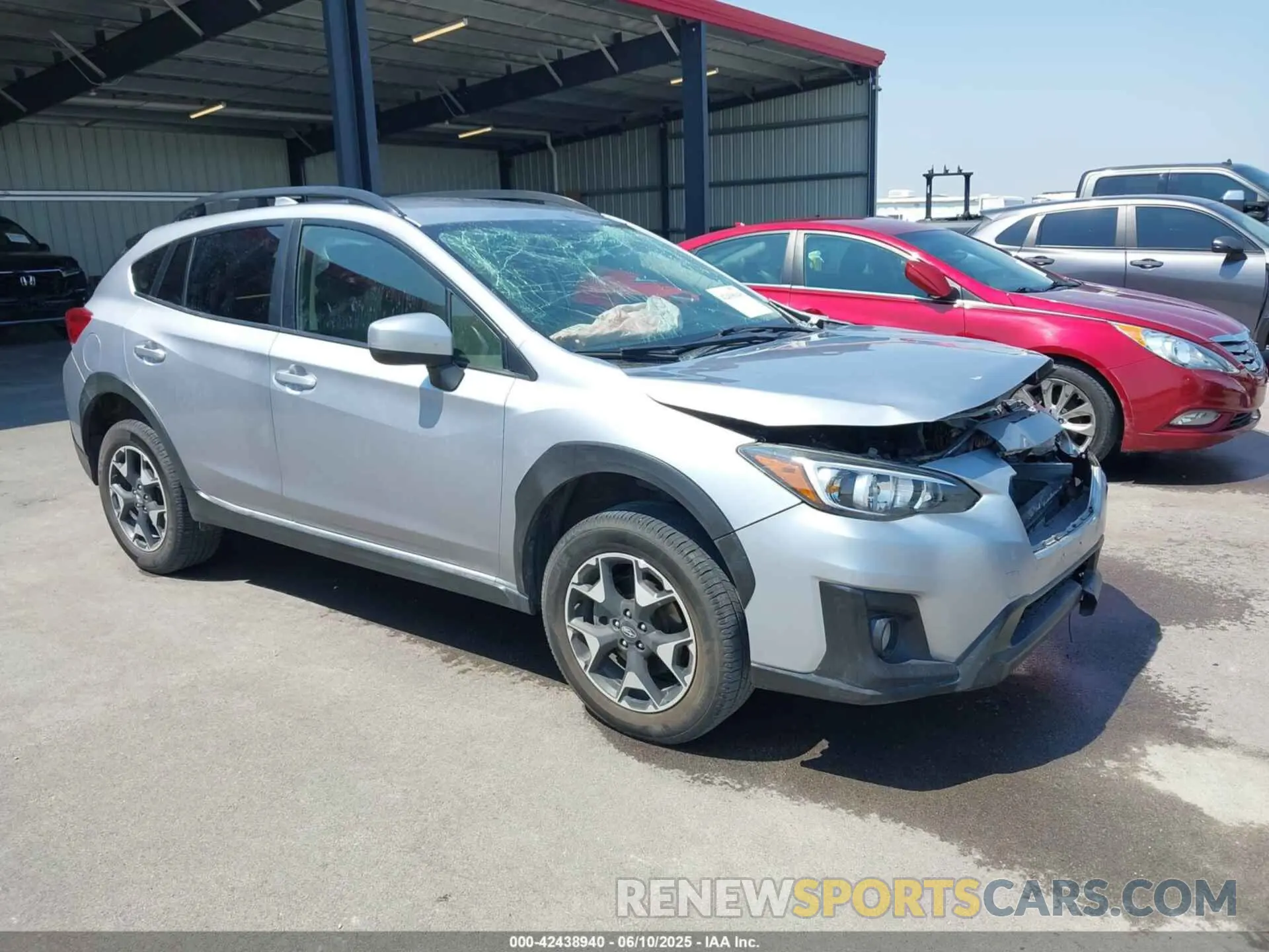 1 Photograph of a damaged car JF2GTAPC4L8235570 SUBARU CROSSTREK 2020