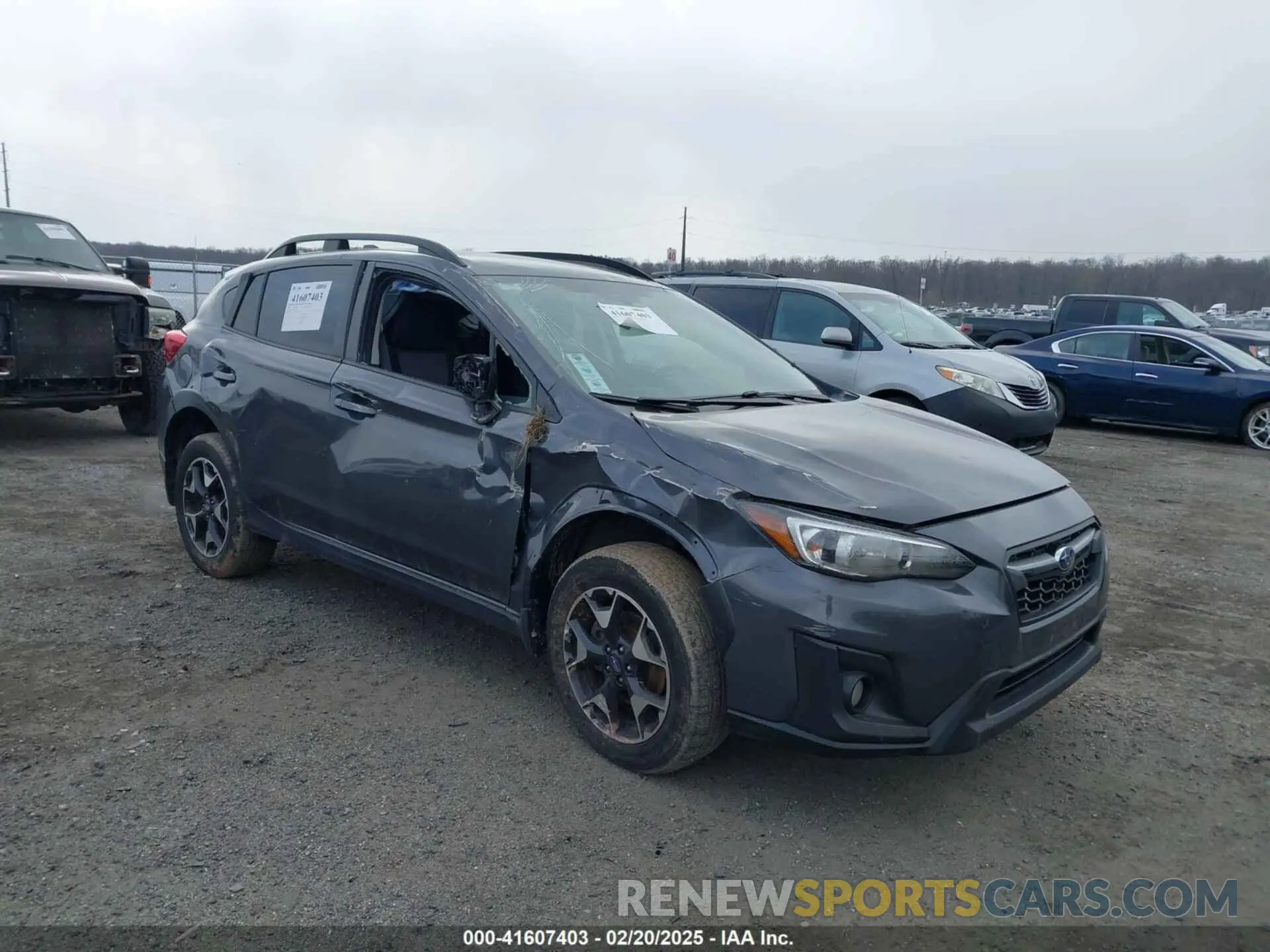 1 Photograph of a damaged car JF2GTAPC5L8272465 SUBARU CROSSTREK 2020