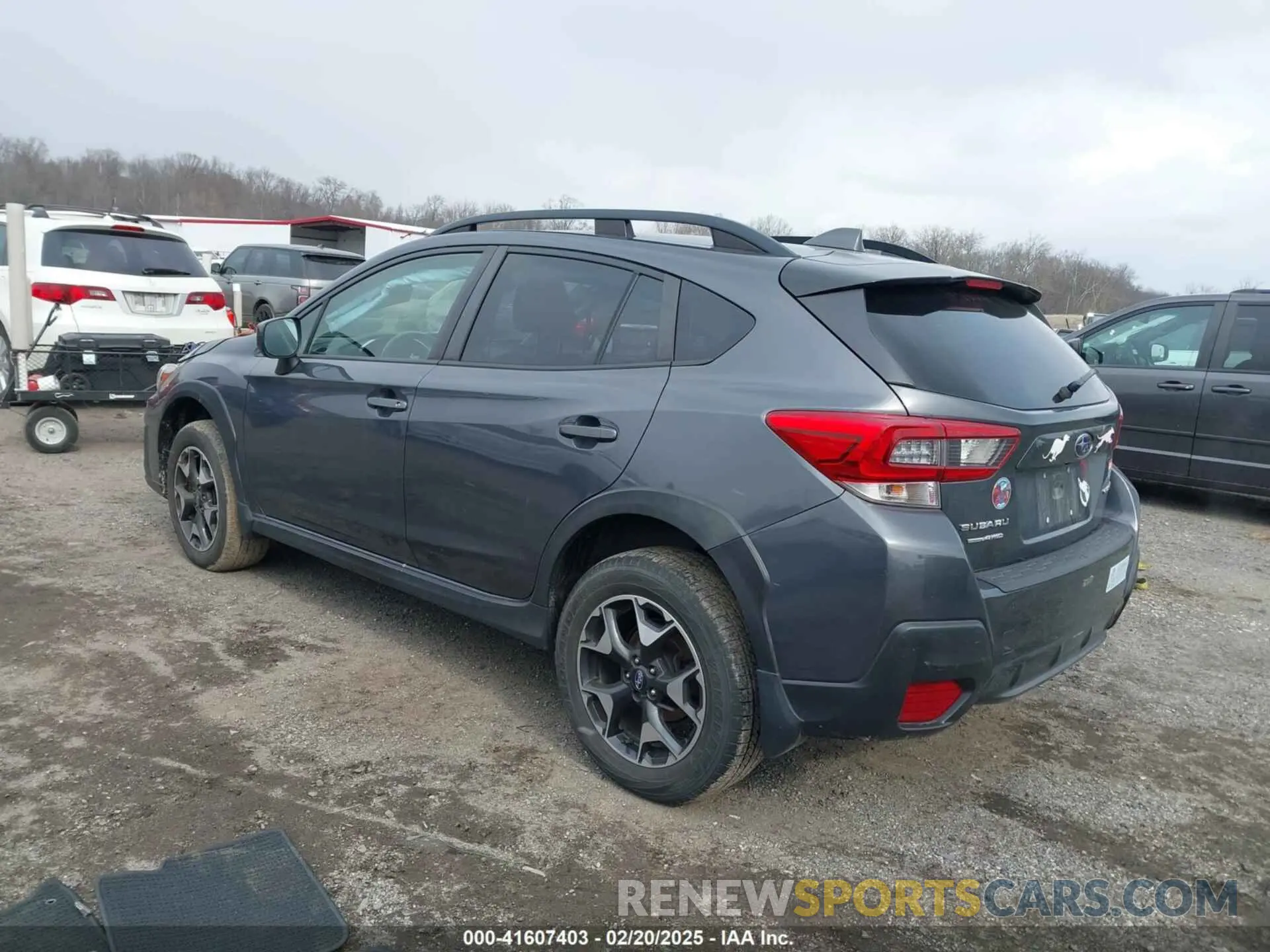 3 Photograph of a damaged car JF2GTAPC5L8272465 SUBARU CROSSTREK 2020