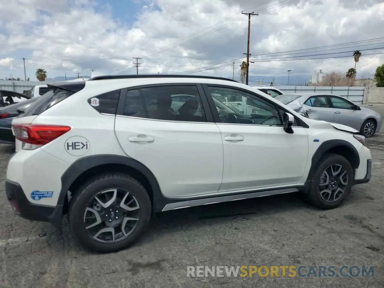 3 Photograph of a damaged car JF2GTDEC5LH259641 SUBARU CROSSTREK 2020