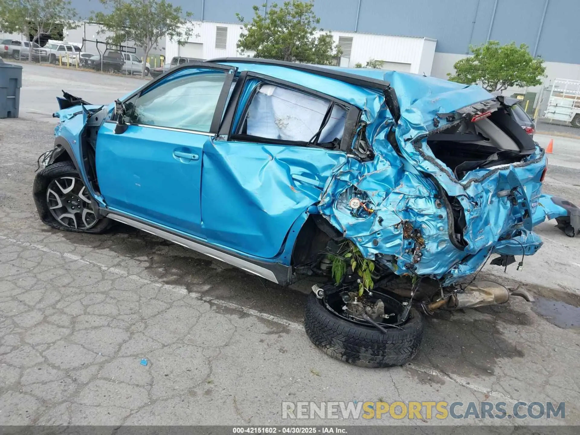 3 Photograph of a damaged car JF2GTDNC7LH282371 SUBARU CROSSTREK 2020