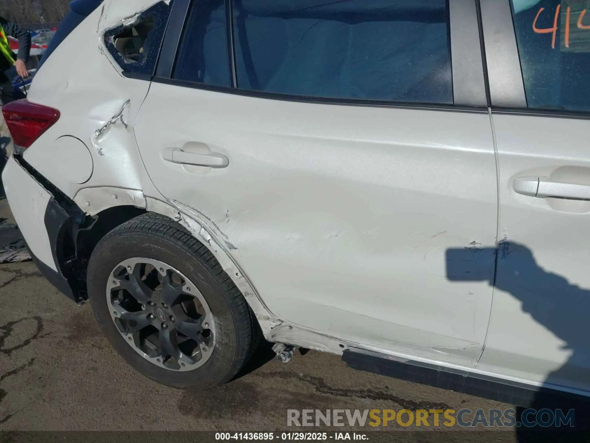 12 Photograph of a damaged car JF2GTAEC9M8381564 SUBARU CROSSTREK 2021