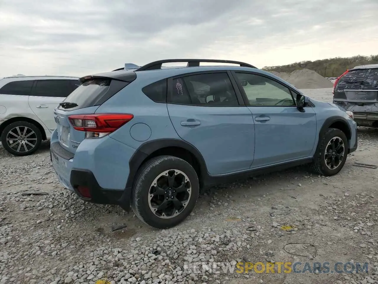 3 Photograph of a damaged car JF2GTAPC3M8236355 SUBARU CROSSTREK 2021
