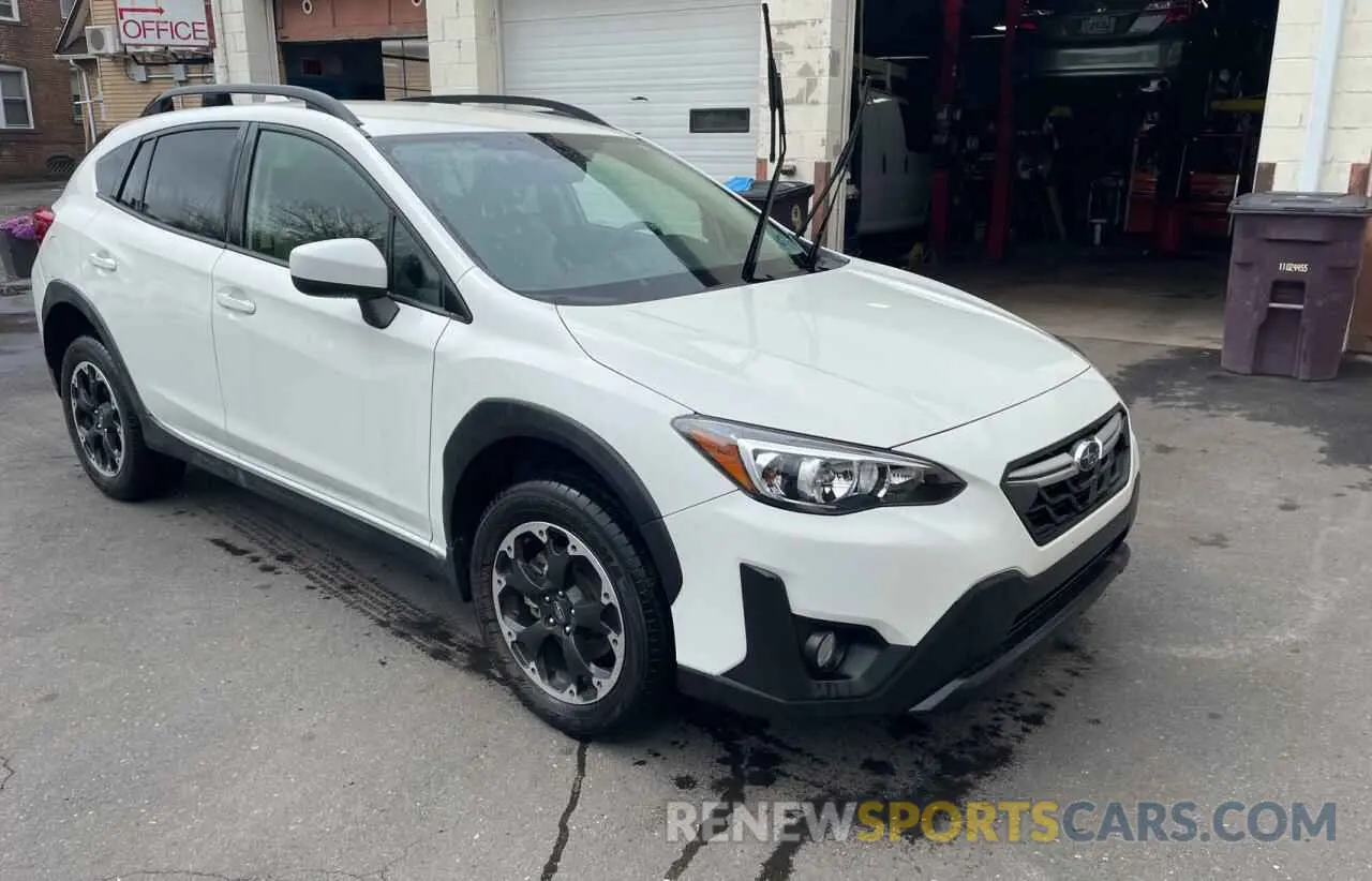 1 Photograph of a damaged car JF2GTAPC5M8271611 SUBARU CROSSTREK 2021