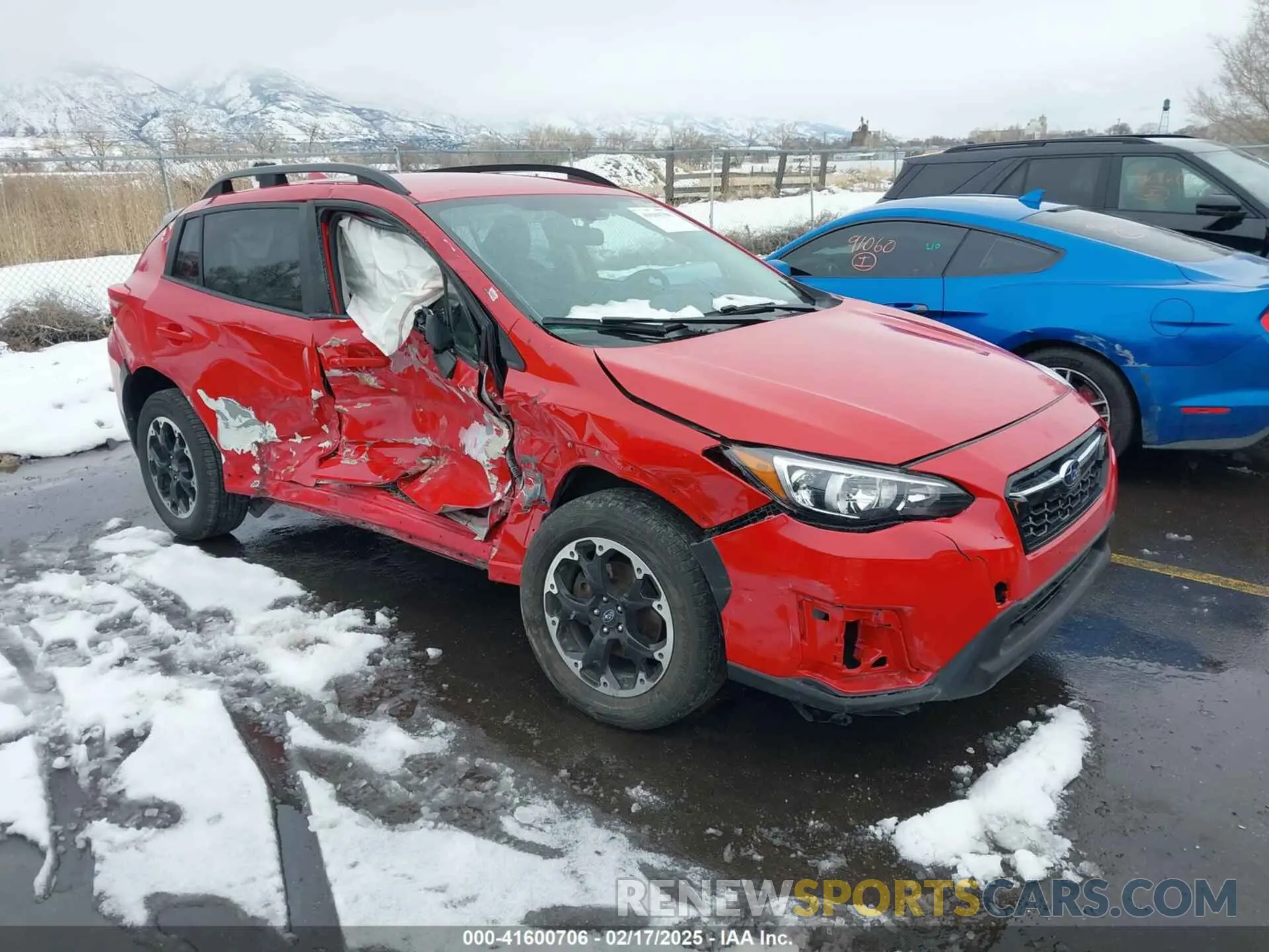 1 Photograph of a damaged car JF2GTAPC5M8328647 SUBARU CROSSTREK 2021