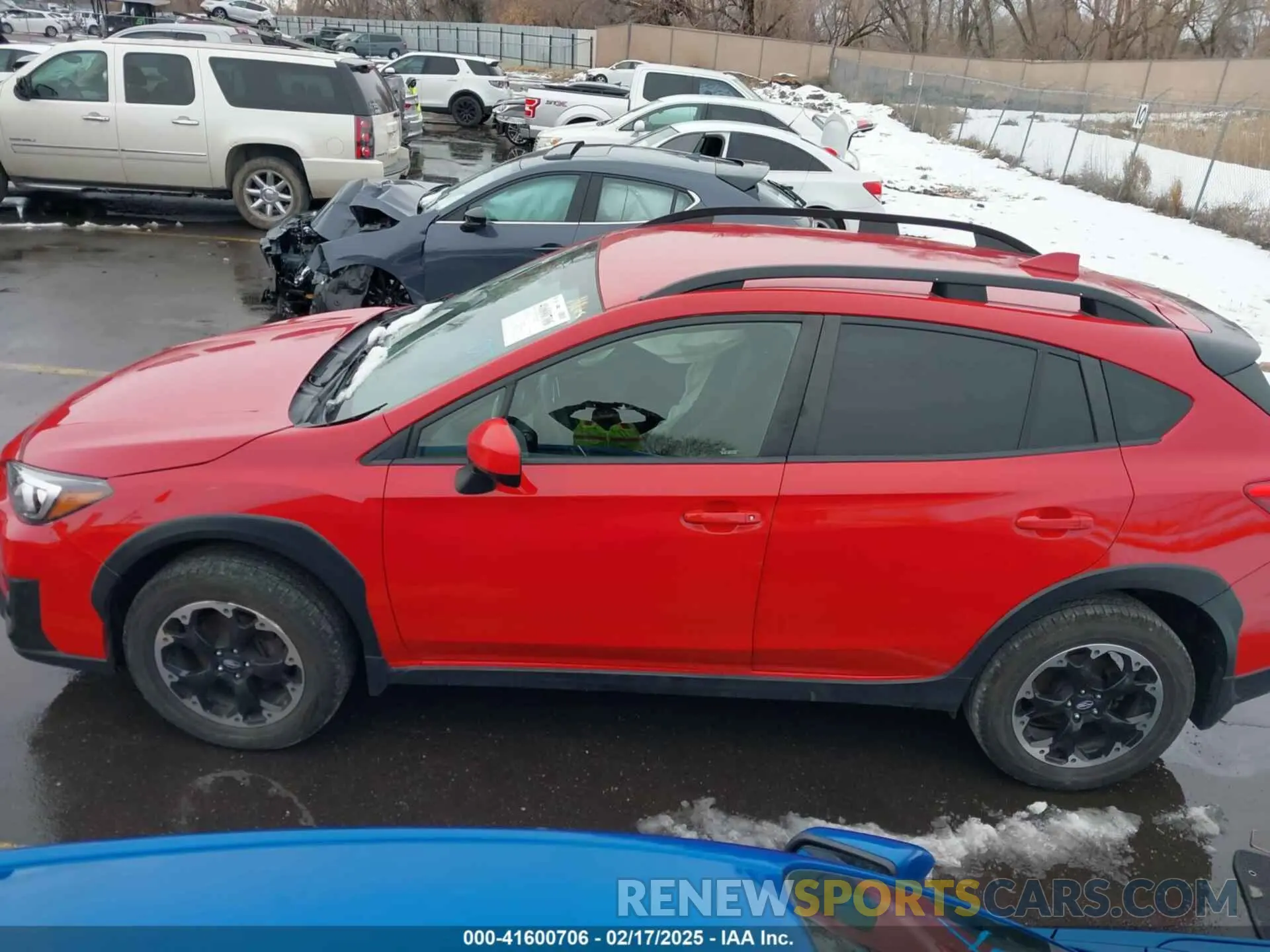 14 Photograph of a damaged car JF2GTAPC5M8328647 SUBARU CROSSTREK 2021