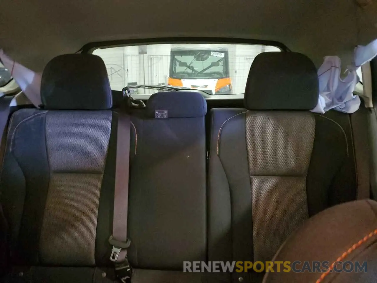 10 Photograph of a damaged car JF2GTAPC5M8373202 SUBARU CROSSTREK 2021