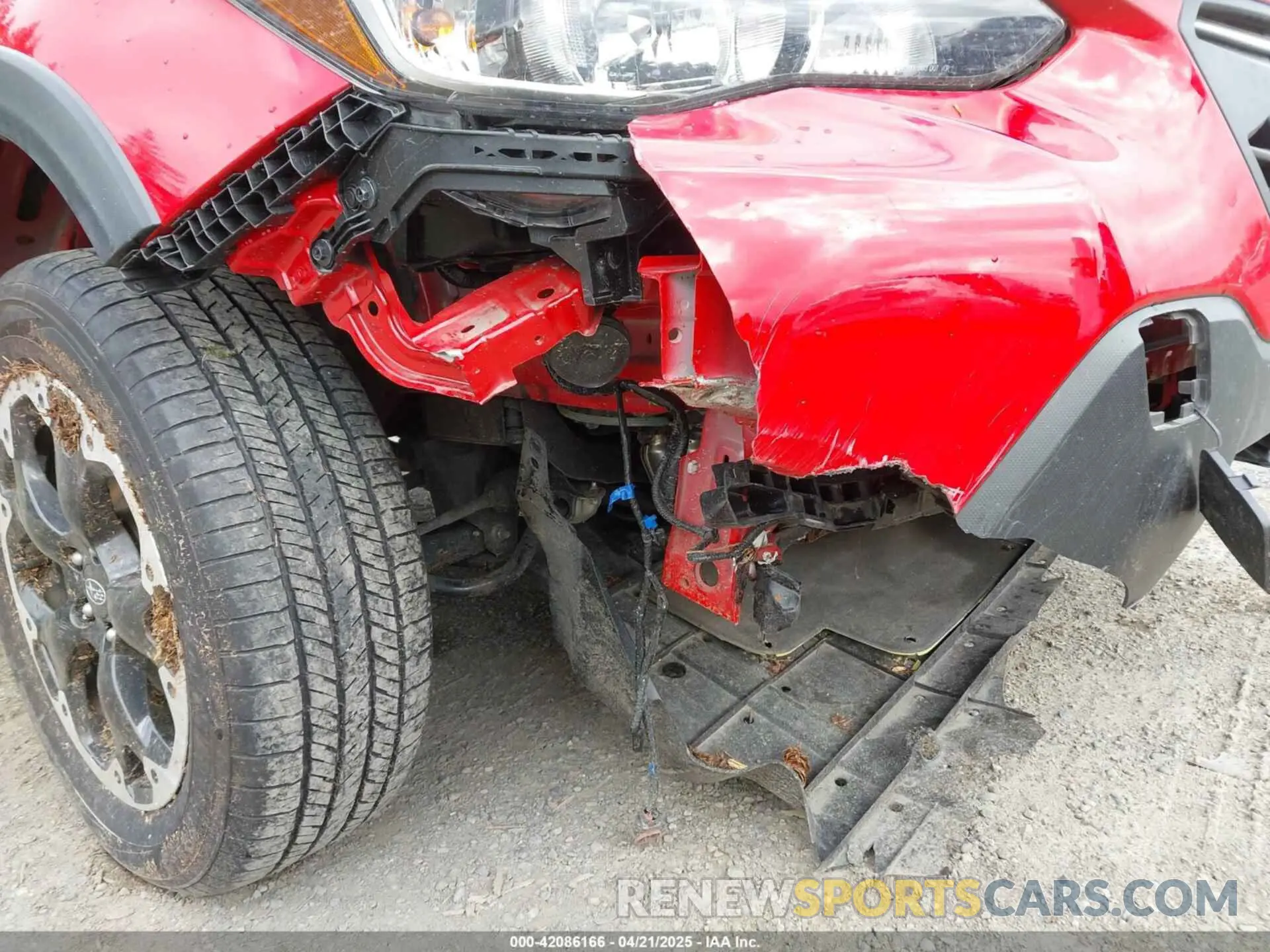 19 Photograph of a damaged car JF2GTAPC5M8656618 SUBARU CROSSTREK 2021