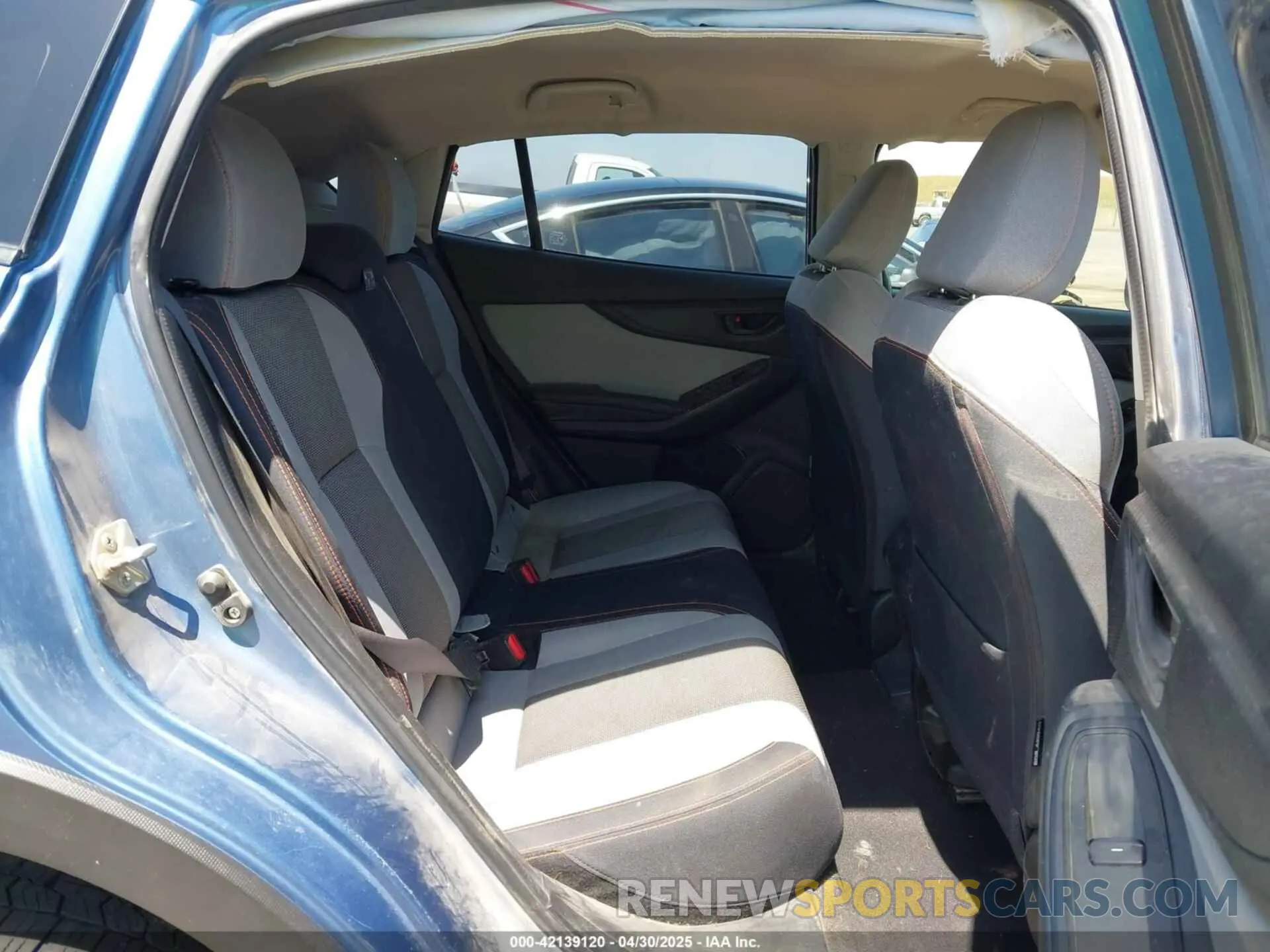8 Photograph of a damaged car JF2GTAPC7MH370303 SUBARU CROSSTREK 2021
