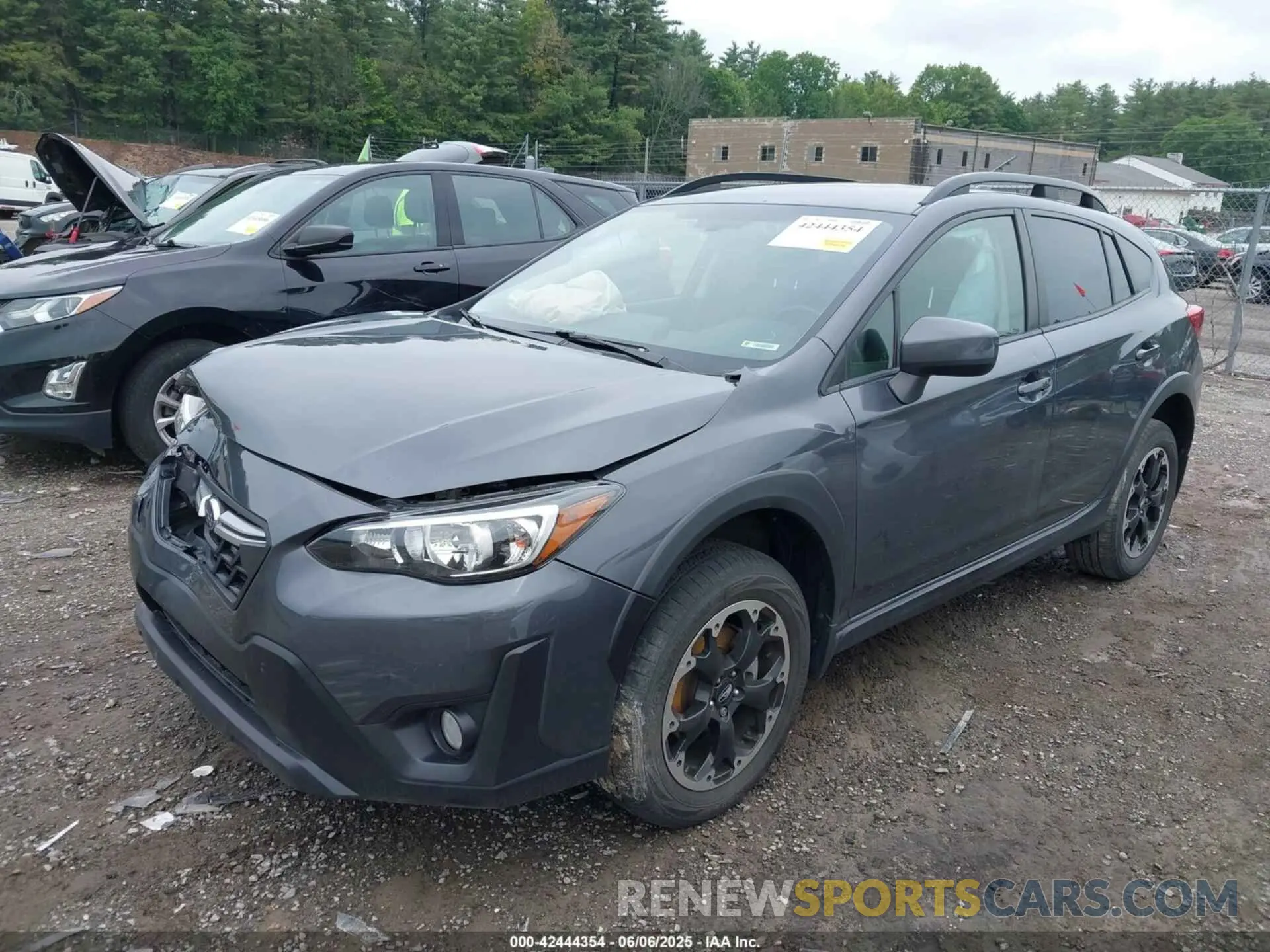2 Photograph of a damaged car JF2GTAPC9MH212030 SUBARU CROSSTREK 2021