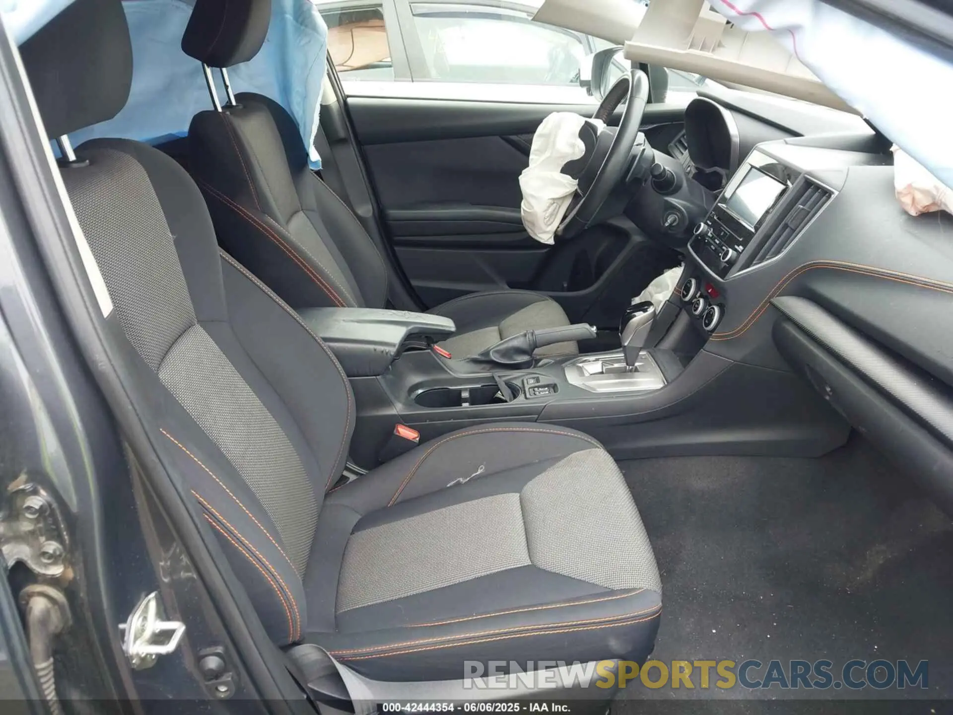 5 Photograph of a damaged car JF2GTAPC9MH212030 SUBARU CROSSTREK 2021