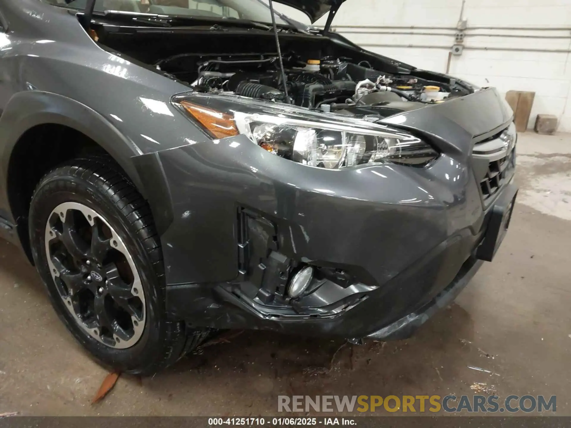 18 Photograph of a damaged car JF2GTAPC9MH392447 SUBARU CROSSTREK 2021