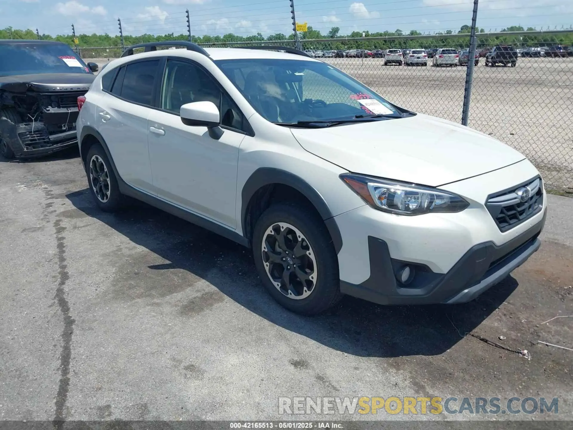 1 Photograph of a damaged car JF2GTAPCXM8333584 SUBARU CROSSTREK 2021