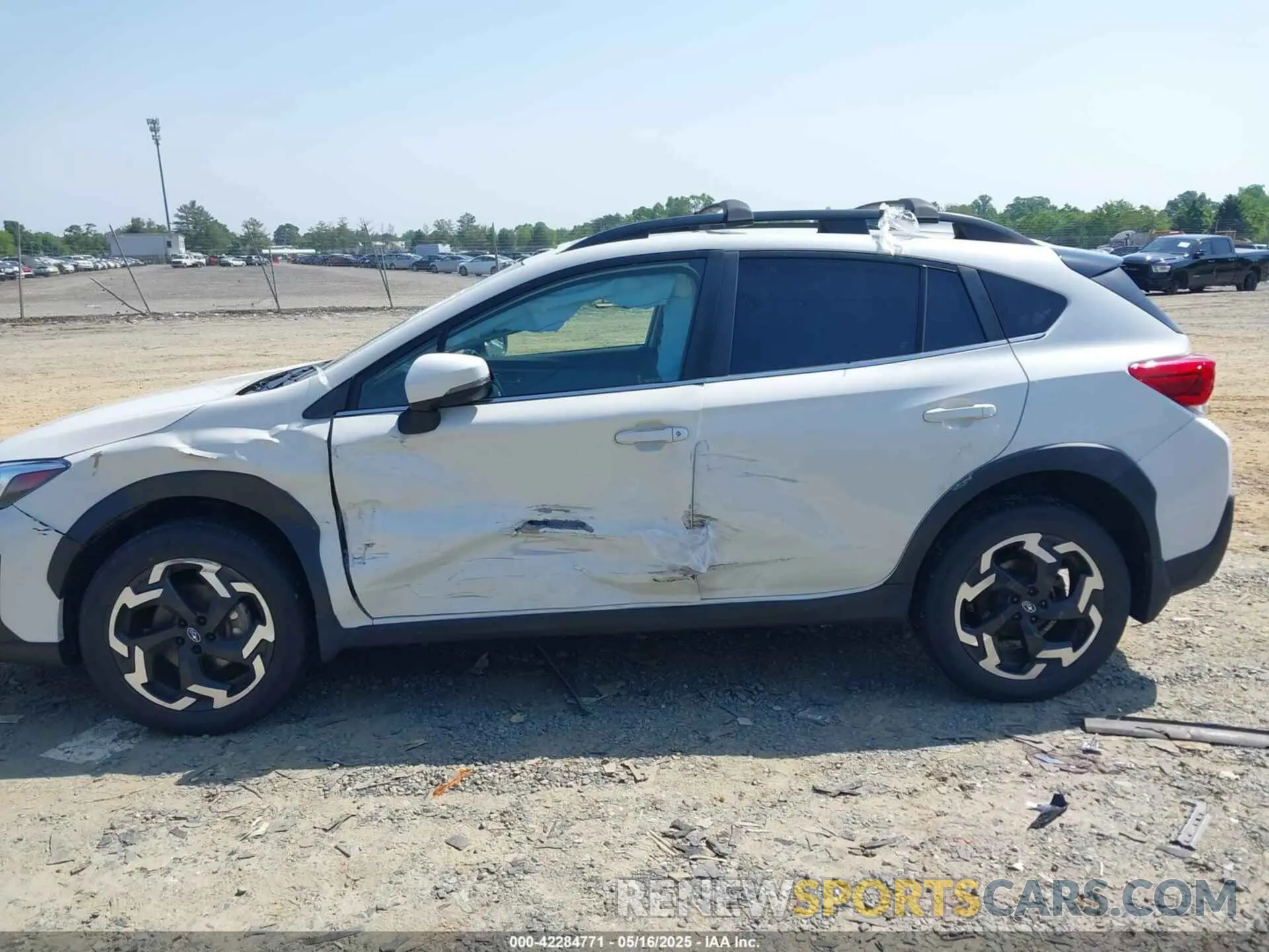 14 Photograph of a damaged car JF2GTHMC2M8366057 SUBARU CROSSTREK 2021