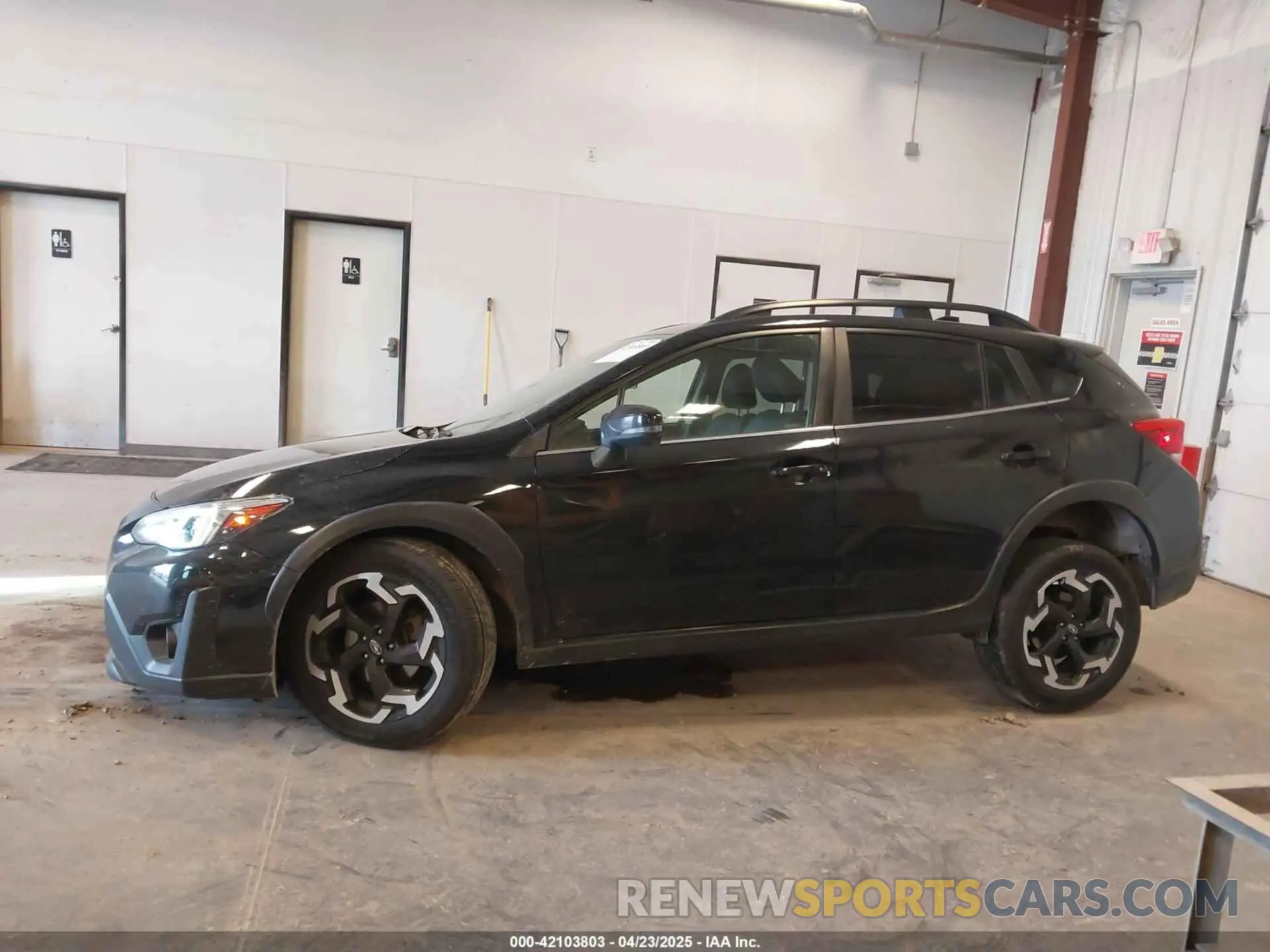 14 Photograph of a damaged car JF2GTHMC9M8231805 SUBARU CROSSTREK 2021