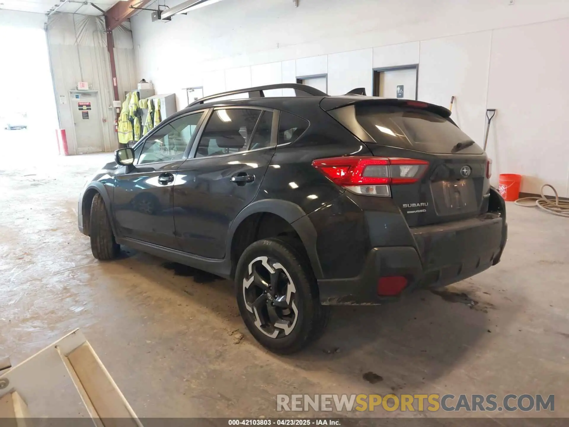 3 Photograph of a damaged car JF2GTHMC9M8231805 SUBARU CROSSTREK 2021