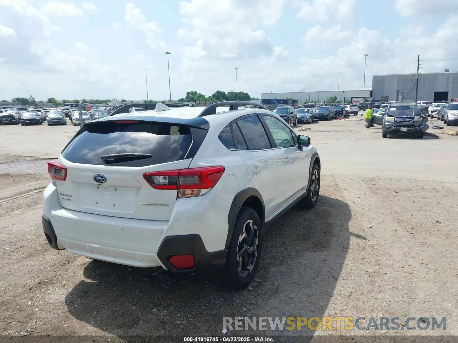 4 Photograph of a damaged car JF2GTHNC2MH392379 SUBARU CROSSTREK 2021