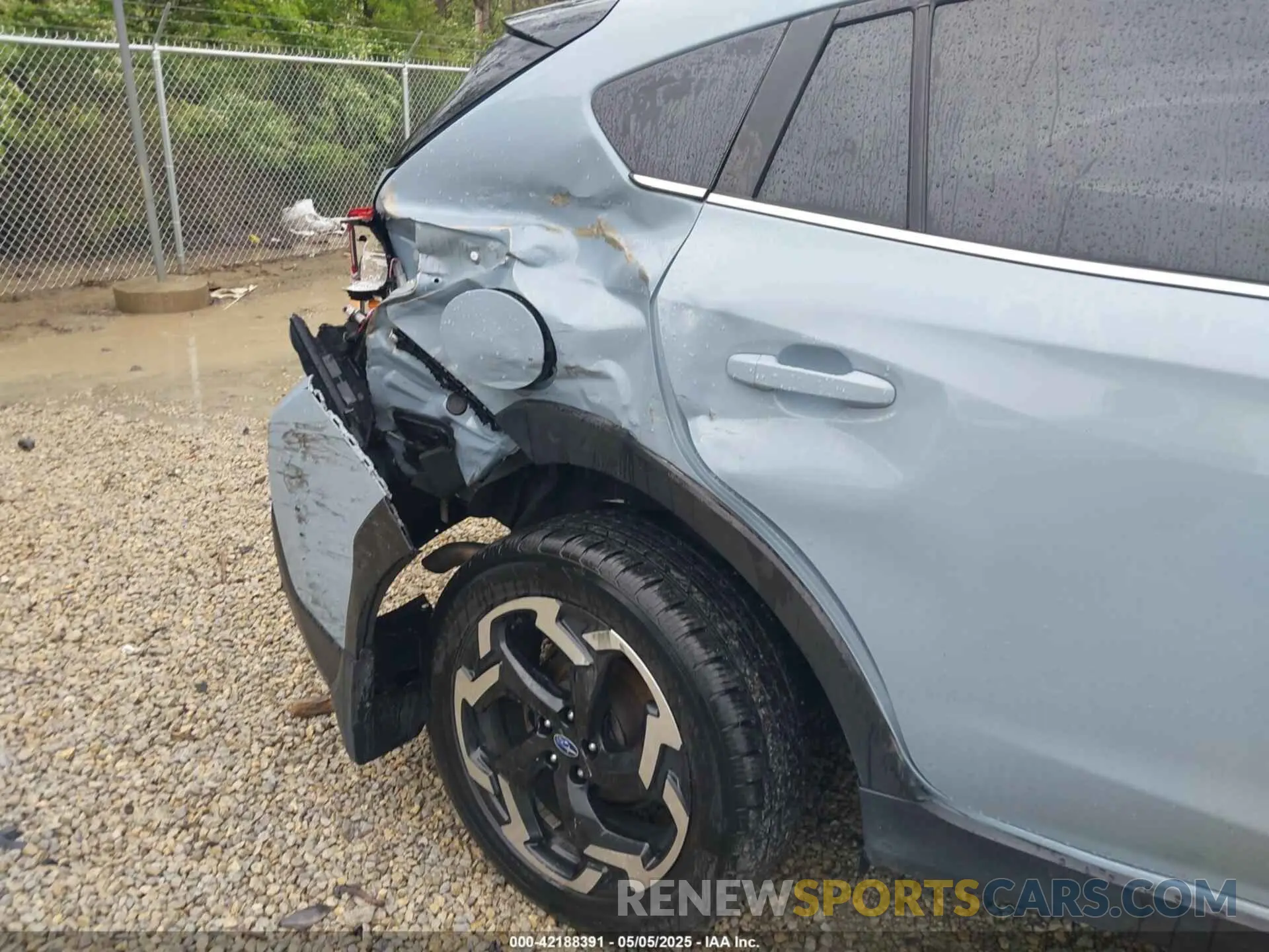 17 Photograph of a damaged car JF2GTHNC6M8216385 SUBARU CROSSTREK 2021
