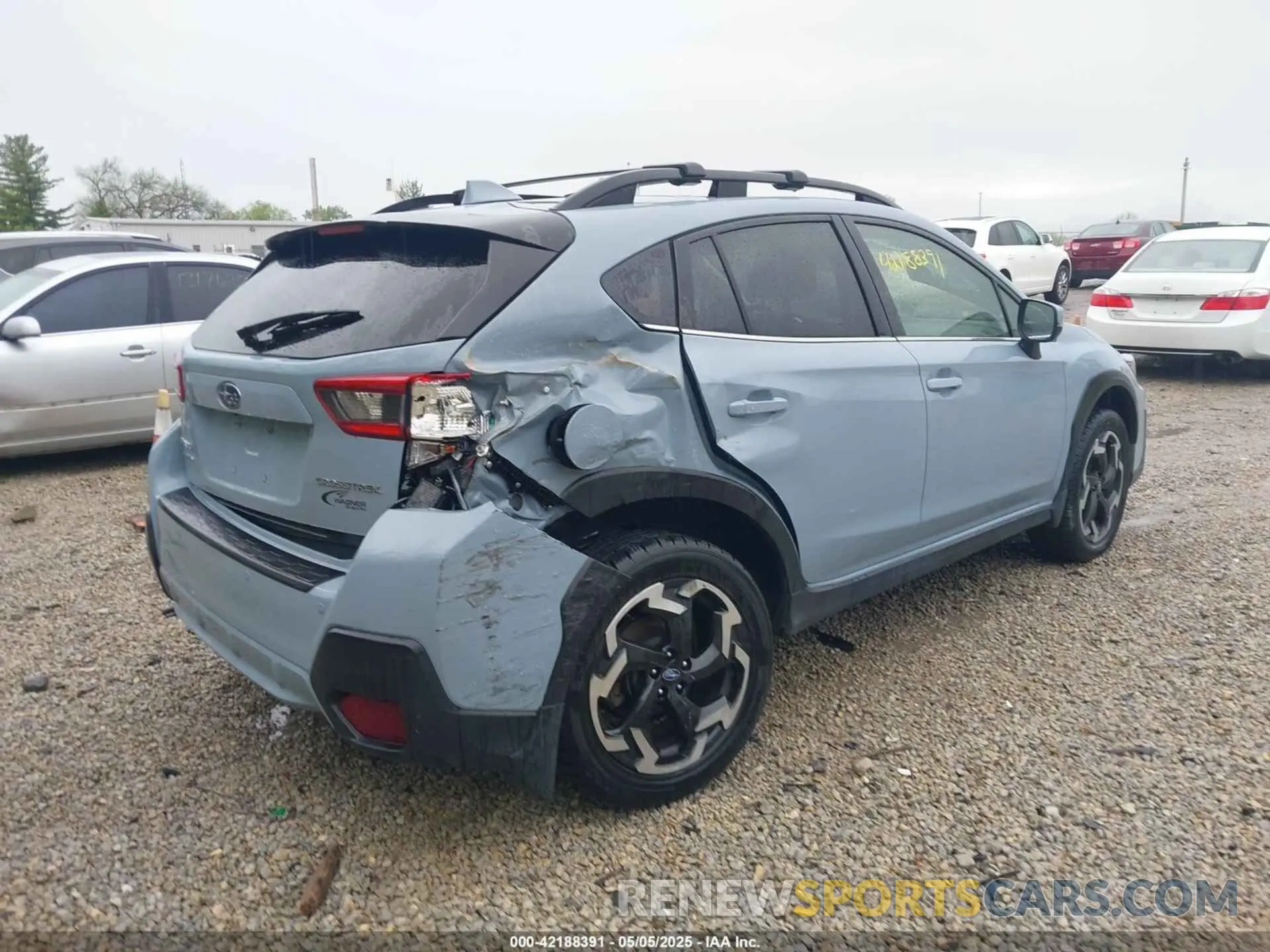 4 Photograph of a damaged car JF2GTHNC6M8216385 SUBARU CROSSTREK 2021