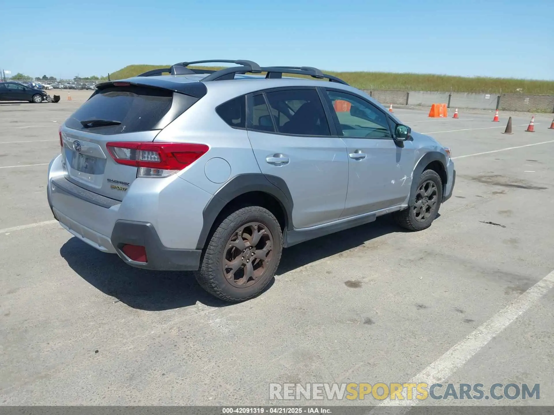 4 Photograph of a damaged car JF2GTHRC7MH338151 SUBARU CROSSTREK 2021