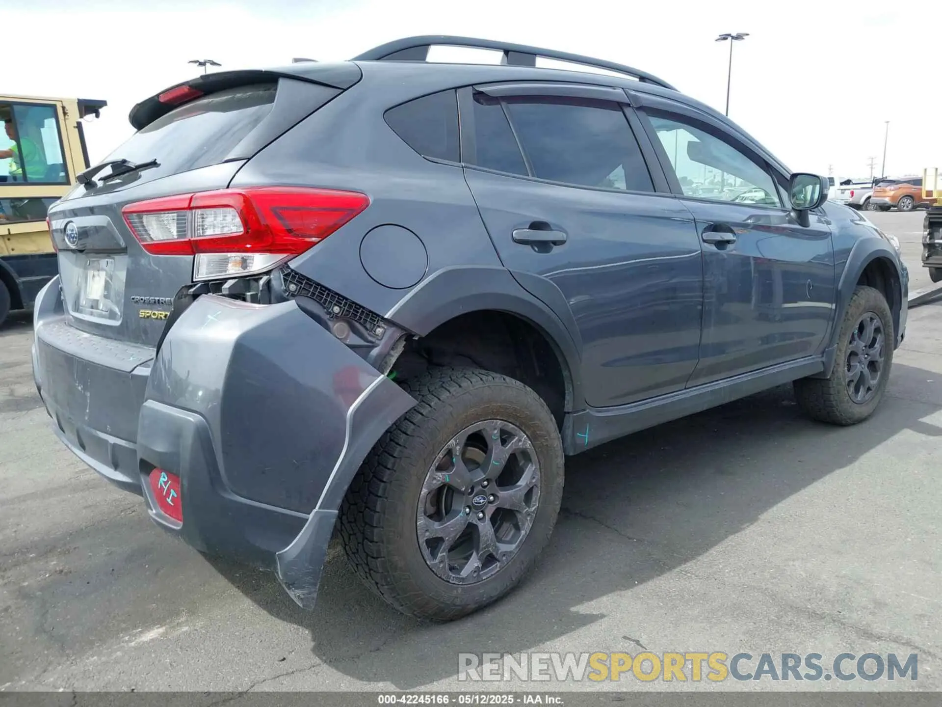 4 Photograph of a damaged car JF2GTHSC0MH269569 SUBARU CROSSTREK 2021