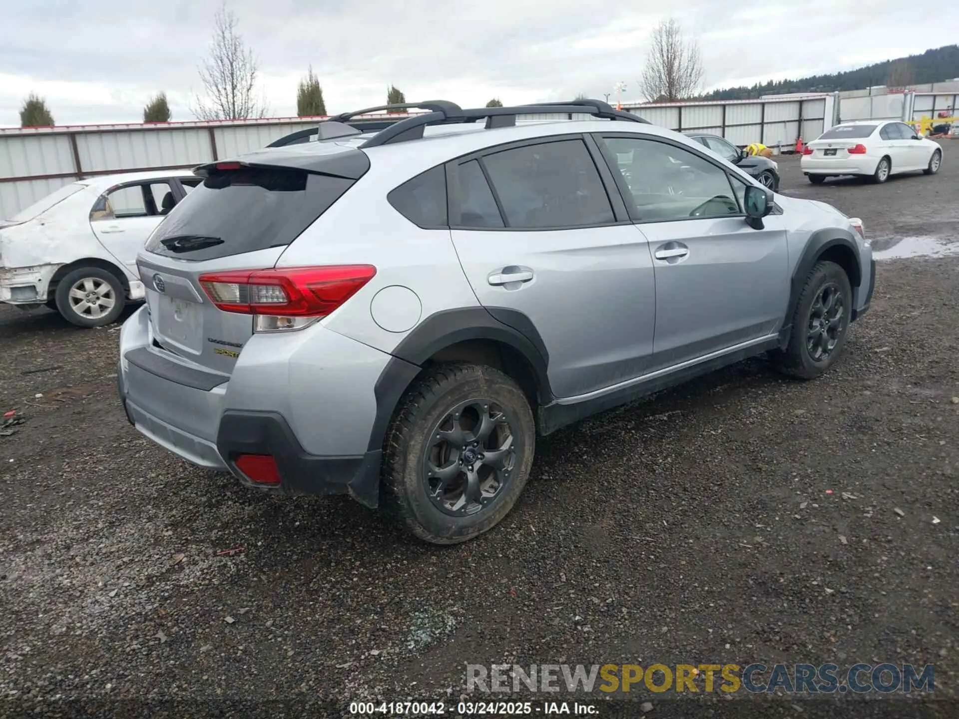 4 Photograph of a damaged car JF2GTHSC1MH226682 SUBARU CROSSTREK 2021